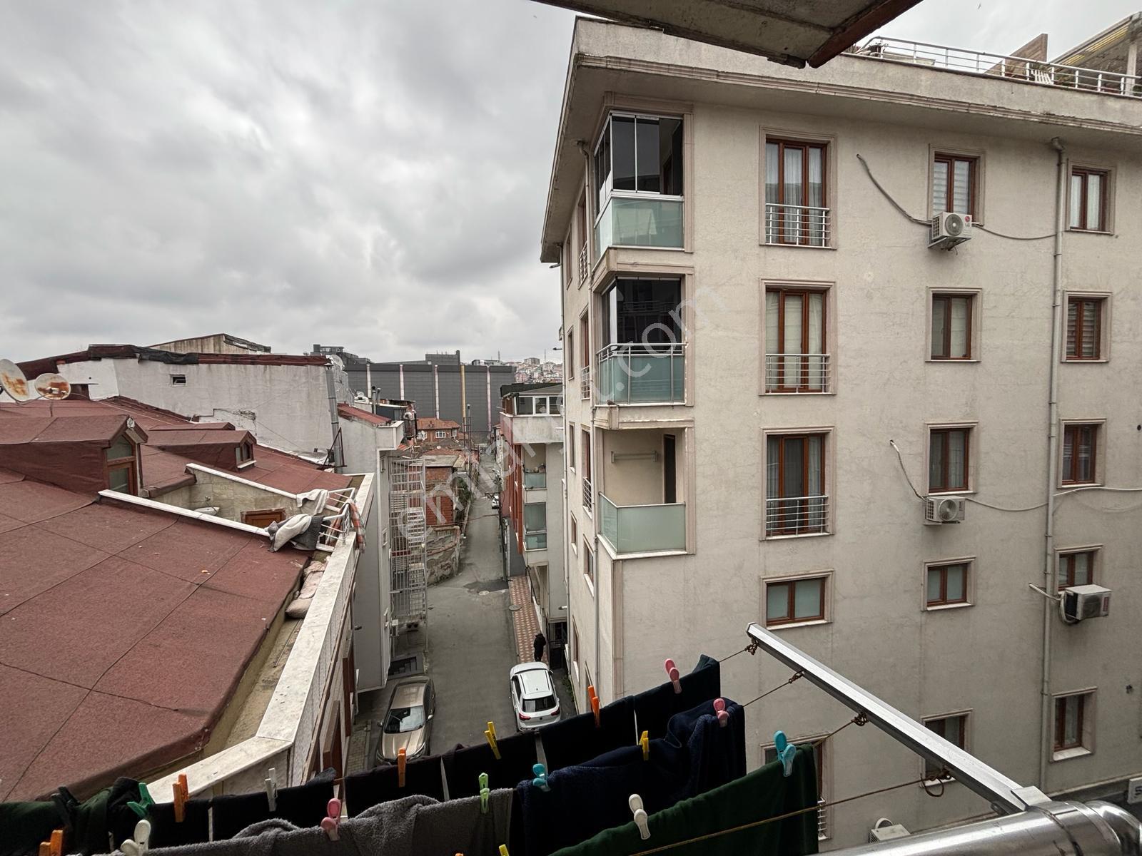 Turyaptan Cadde Üzerinde Mükemmel Konumda 3+1 Dubleks Fırsatı - Görsel 21