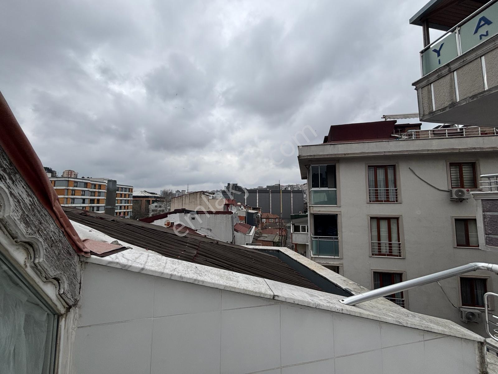 Turyaptan Cadde Üzerinde Mükemmel Konumda 3+1 Dubleks Fırsatı - Görsel 28