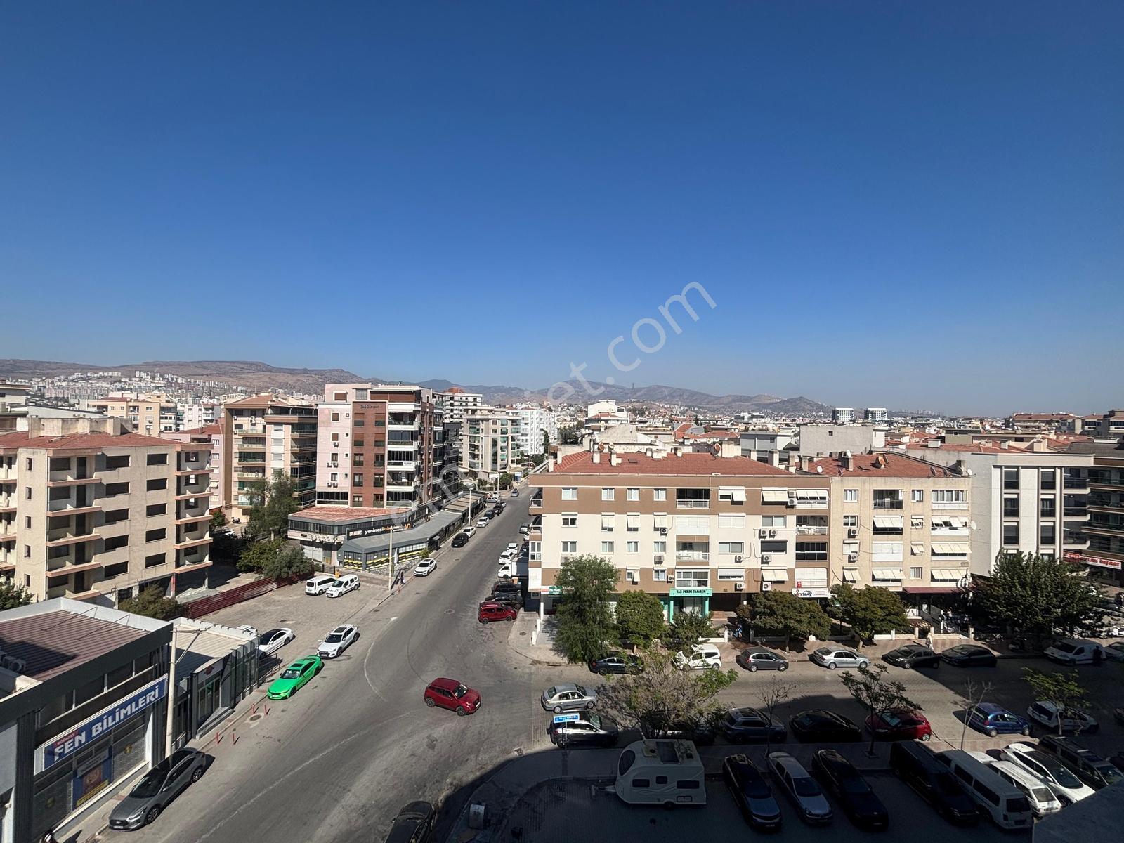 Karşıyaka Biva Queen'de 2+1 Kiralık Daire - Görsel 18