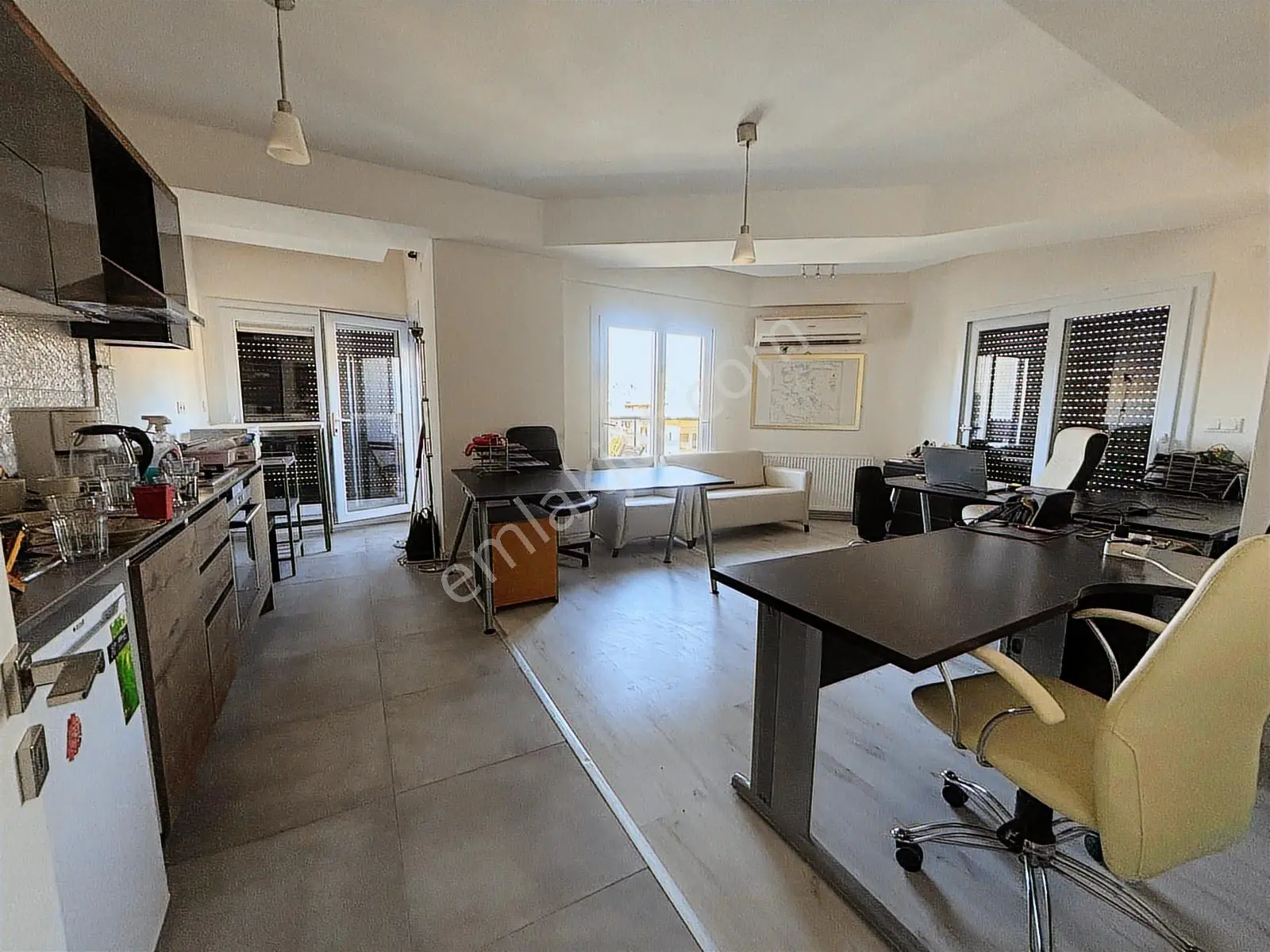 Karşıyaka Biva Queen'de 2+1 Kiralık Daire - Görsel 4