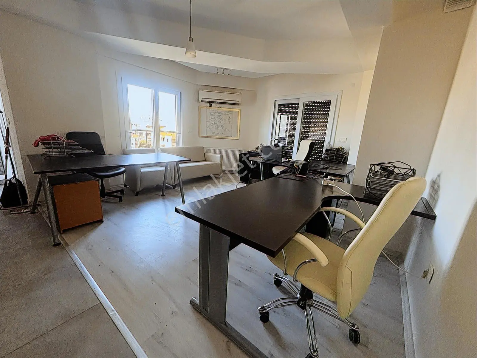 Karşıyaka Biva Queen'de 2+1 Kiralık Daire - Görsel 2