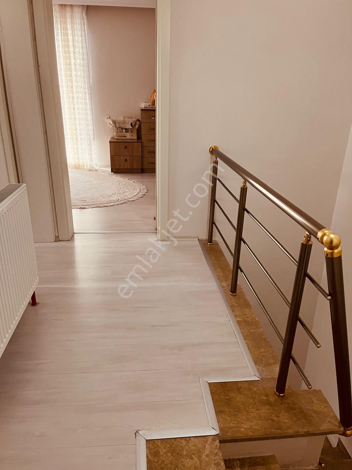 Uzmanlar'dan Gölcük Piyalepşa Satılık 4+1 Dubleks Daire - Görsel 24