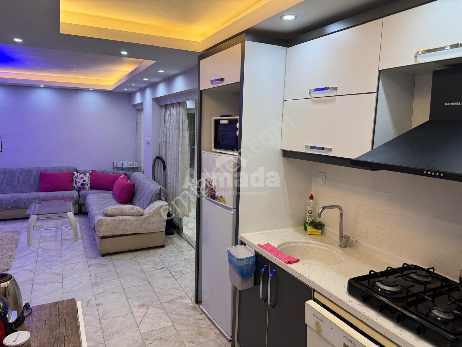 Kuşadası Güzelçamlıda Denize 500 M 8+3 Eşyalı Villa - Görsel 14