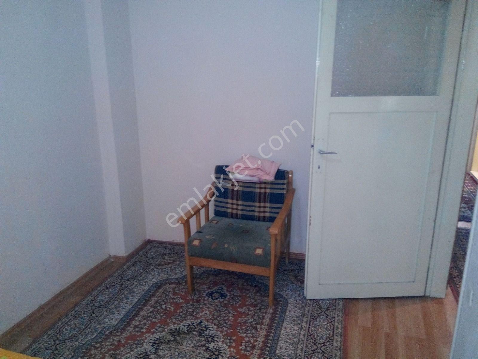 Altıparmakta Eşyalı Satılık 2+1 Daire - Görsel 23