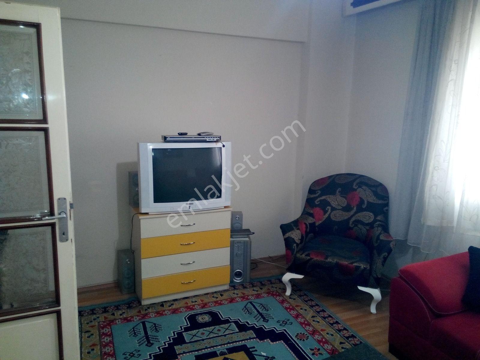 Altıparmakta Eşyalı Satılık 2+1 Daire - Görsel 17