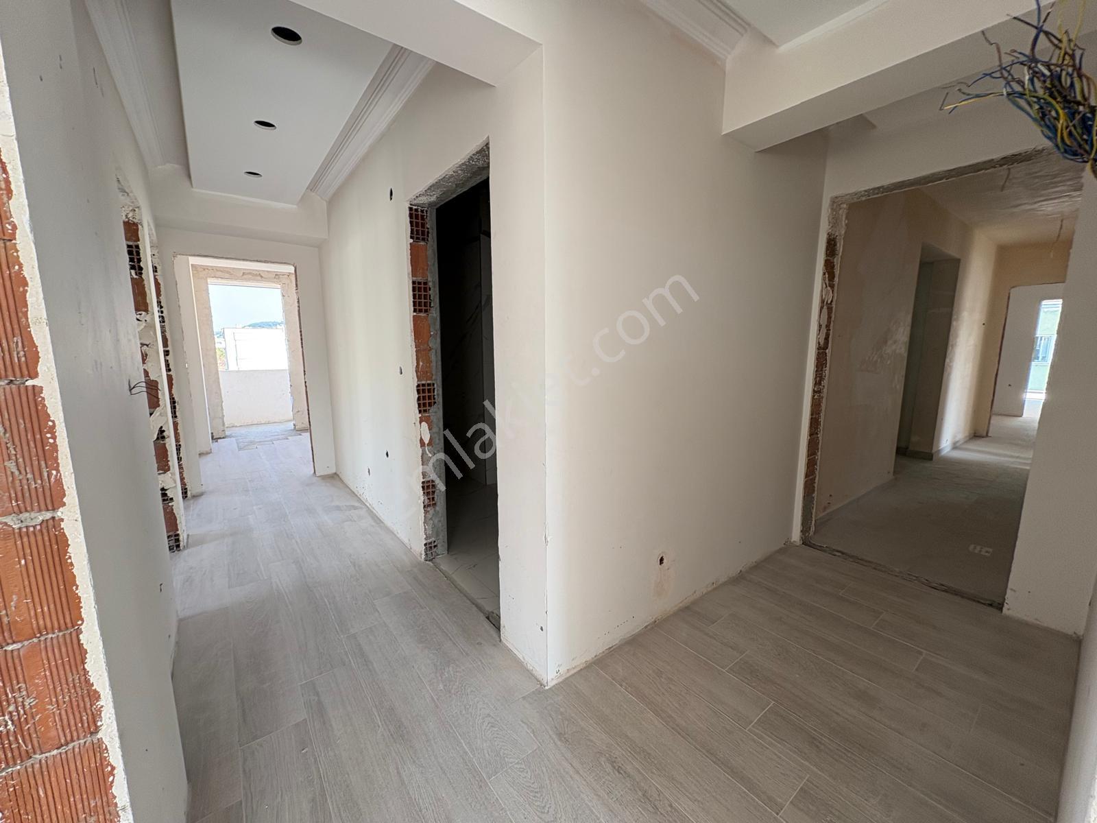 Merkezde 3+1 Kapalı Mutfak Ebeveyn Banyolu Ara Kat Satılık - Görsel 30