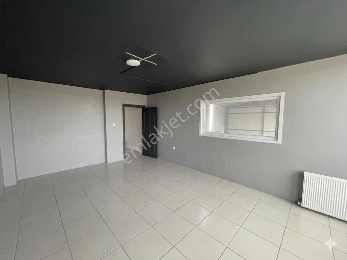 Sancaktepe'de Kiralık Dubleks Teraslı Plaza Katları - Görsel 23