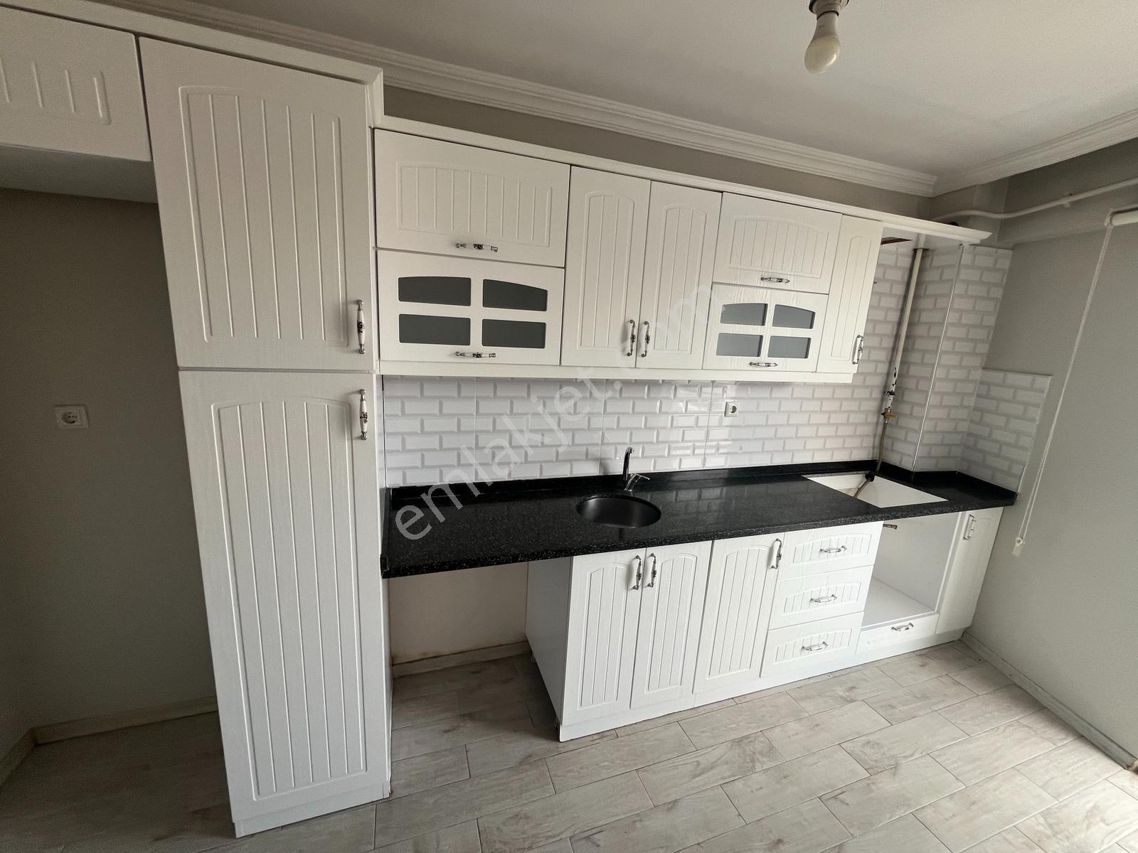 Beyhekim Hast. Yanı Yerden Isıtmalı Kiralık Temiz Daire - Görsel 19