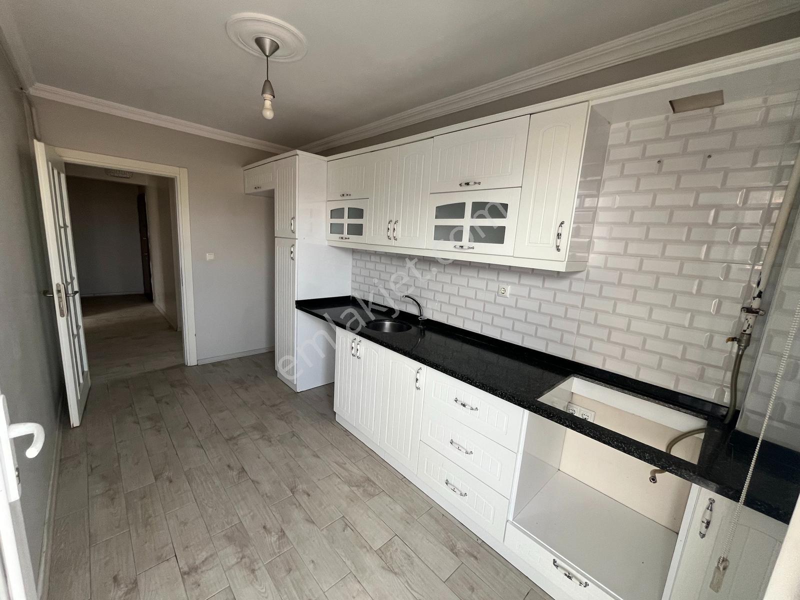 Beyhekim Hast. Yanı Yerden Isıtmalı Kiralık Temiz Daire - Görsel 26