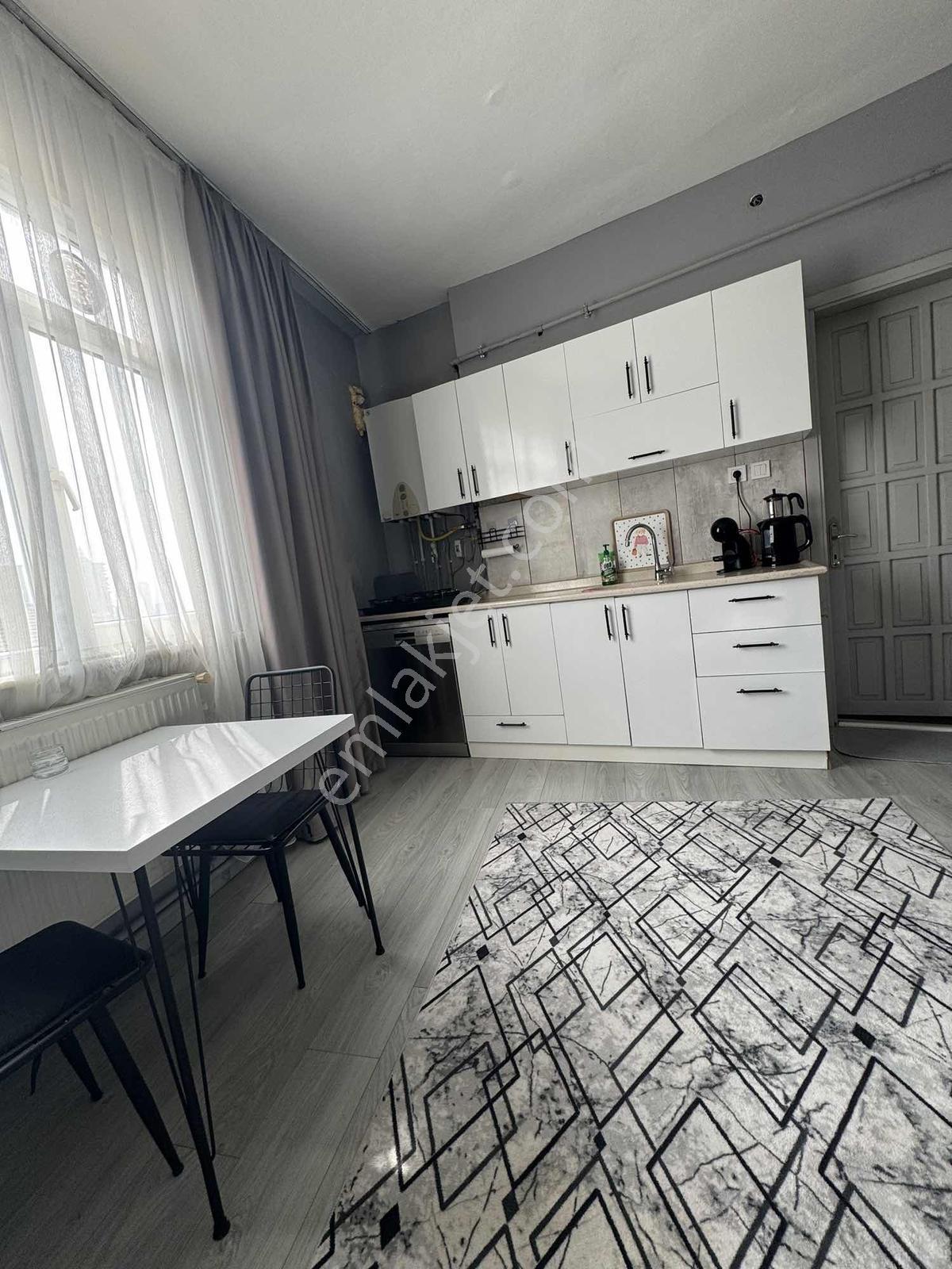 Ana Cadde Üzerinde Metroya 5 Dk Çok Geniş Full Eşyalı Daire - Görsel 30