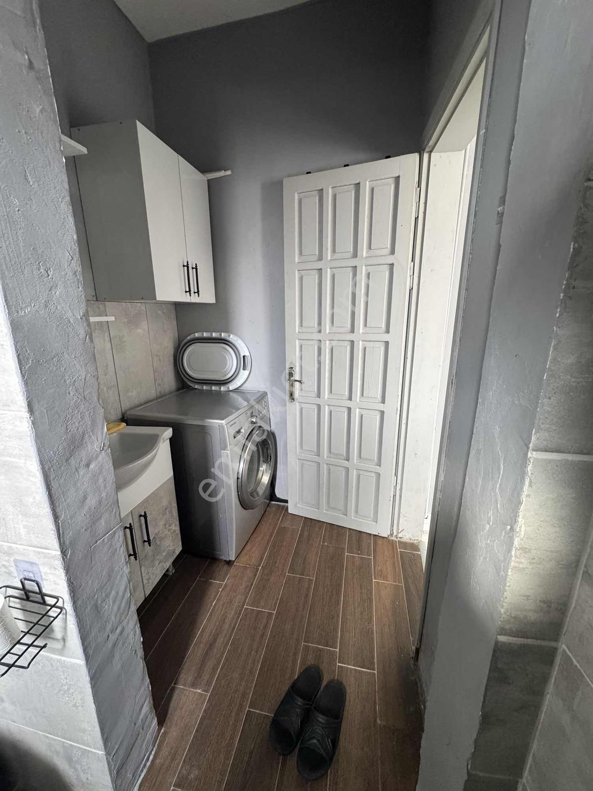 Ana Cadde Üzerinde Metroya 5 Dk Çok Geniş Full Eşyalı Daire - Görsel 21