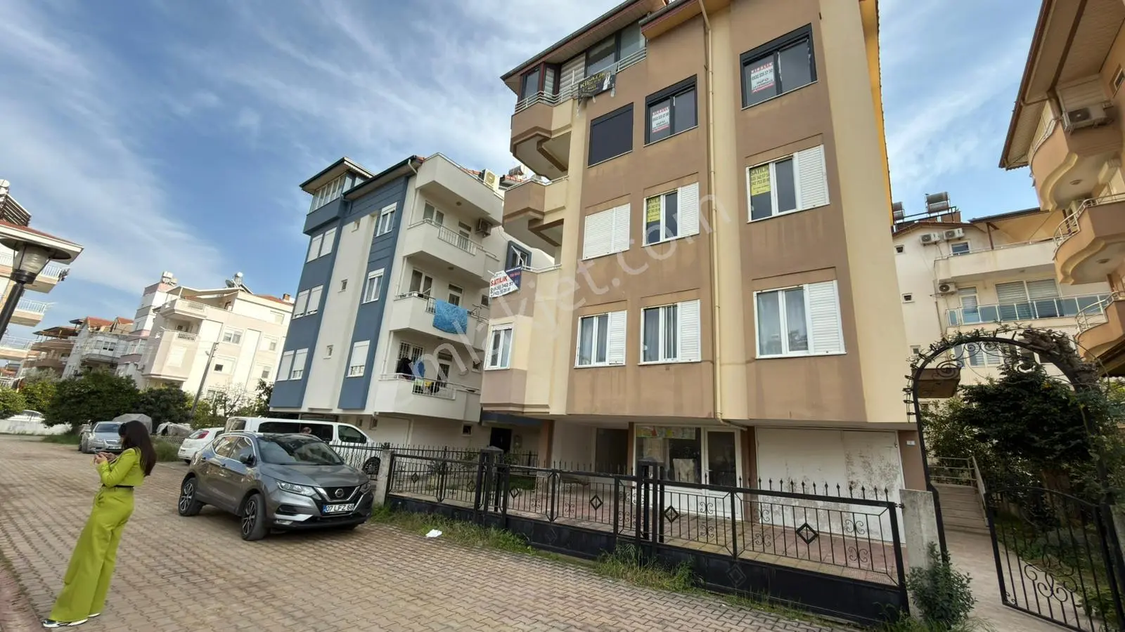 Manavgat Aydınevler Mahallesinde Satılık 3+1 Daire