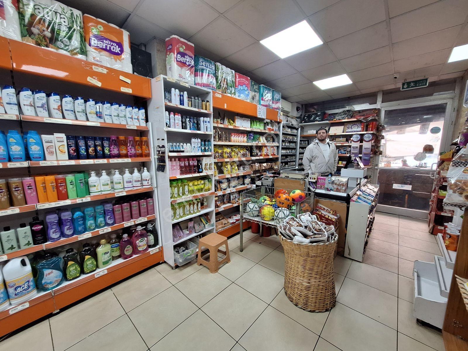 Kayışdağın'da Devren Satılık Market - Görsel 13