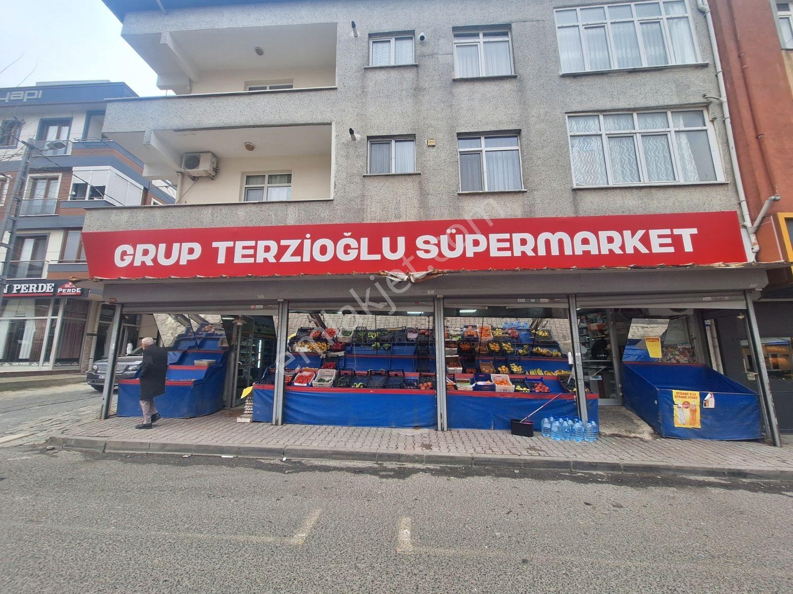 Kayışdağın'da Devren Satılık Market - Görsel 17