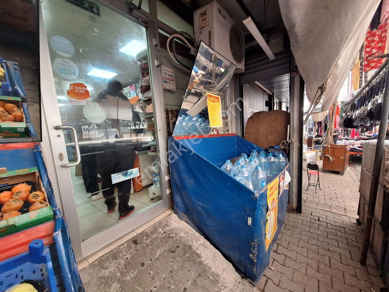 Kayışdağın'da Devren Satılık Market - Görsel 26