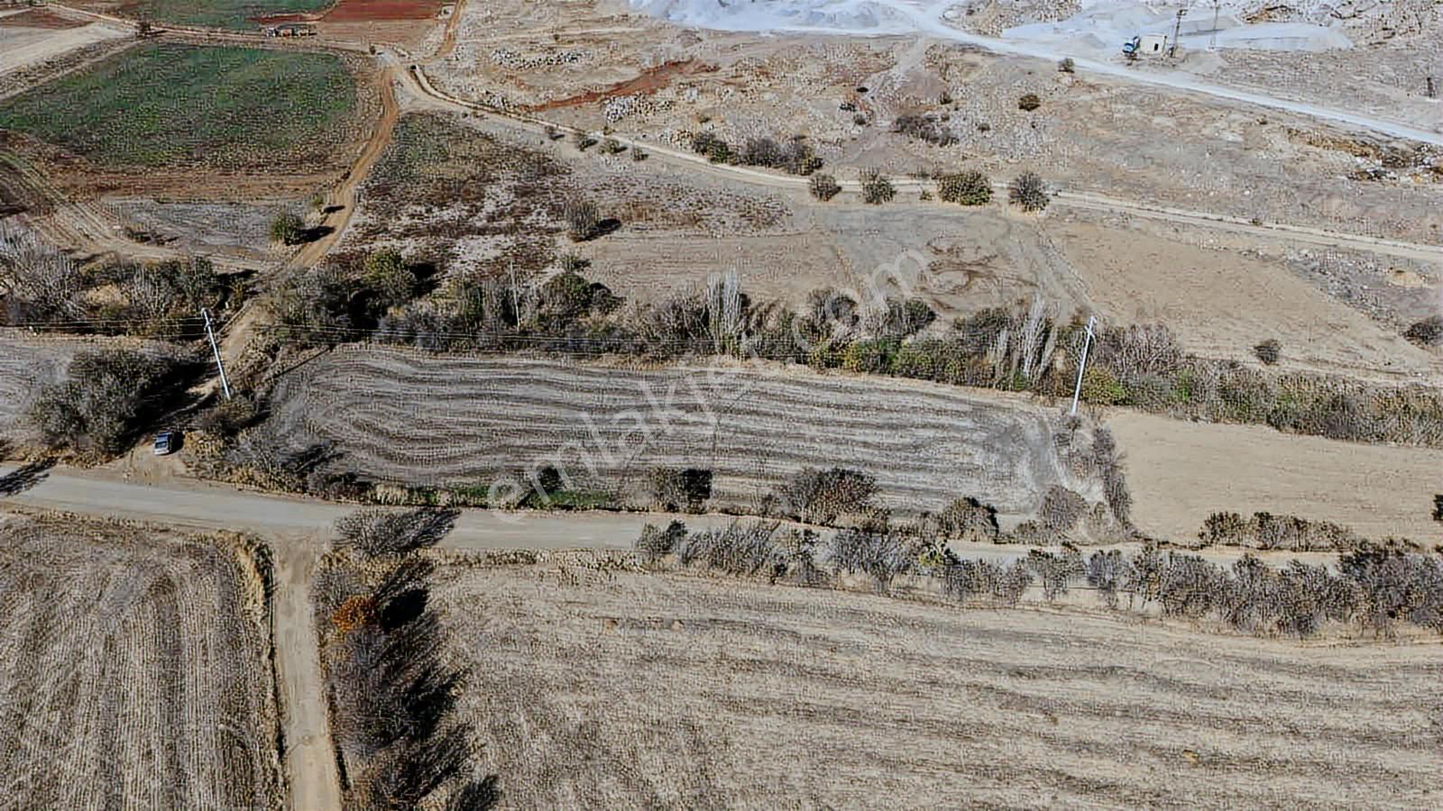Asfalt Cephe Harika Bahçelik Sulak Tarla - Görsel 10