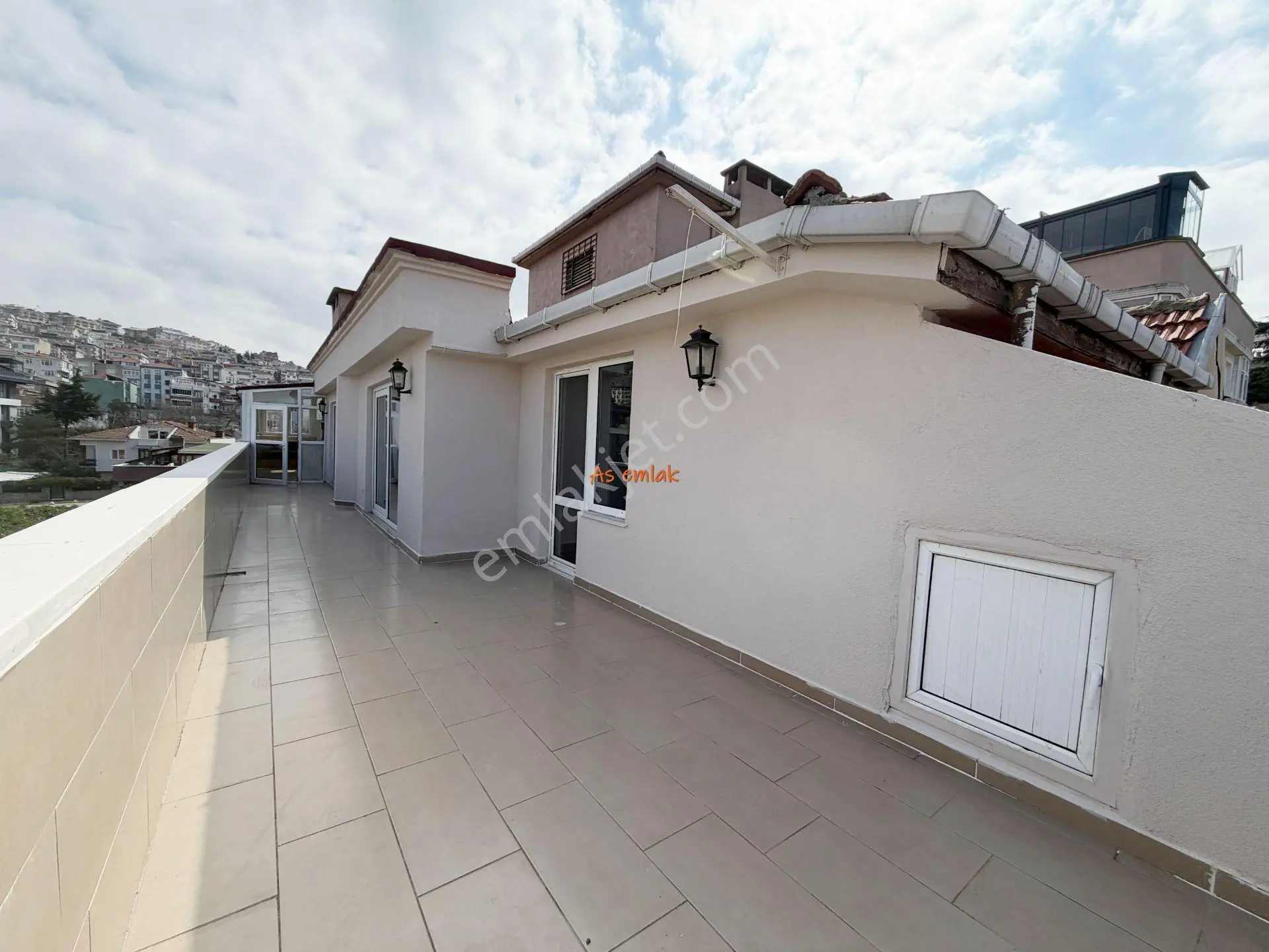 As Emlak'tan 4+1 Yeni Çamlıca Sitesinde Manzaralı Teraslı Daire - Görsel 5