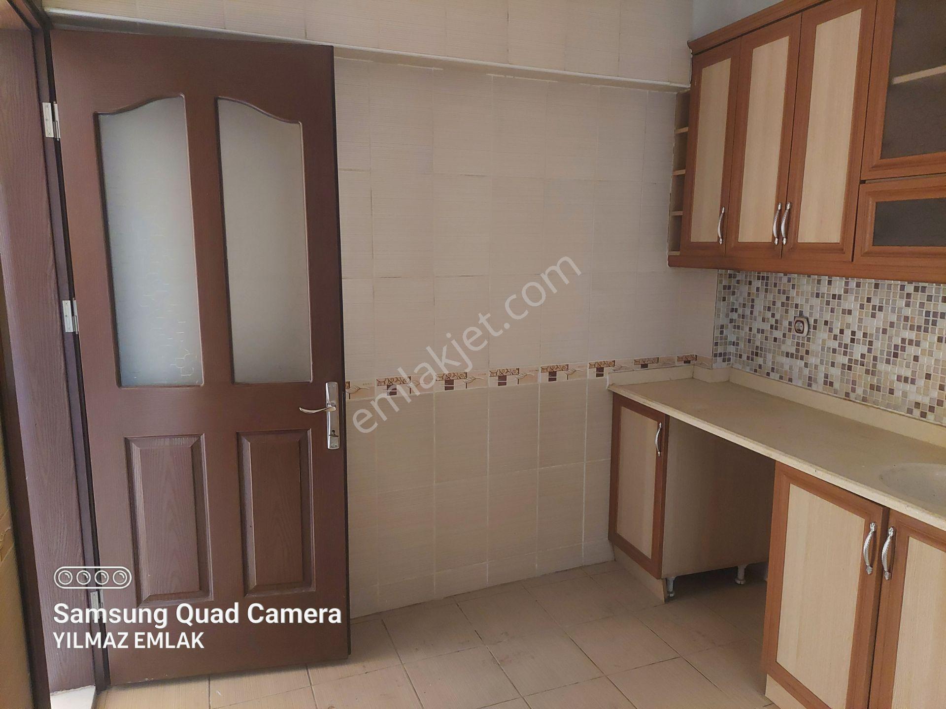 Cumhuriyet Mahallesinde Kiralık 3+1 Daire - Görsel 17