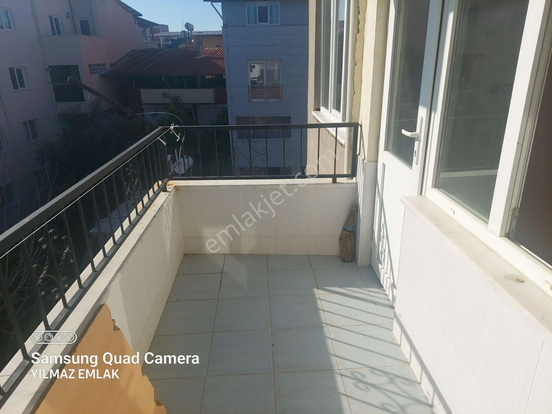 Cumhuriyet Mahallesinde Kiralık 3+1 Daire - Görsel 5