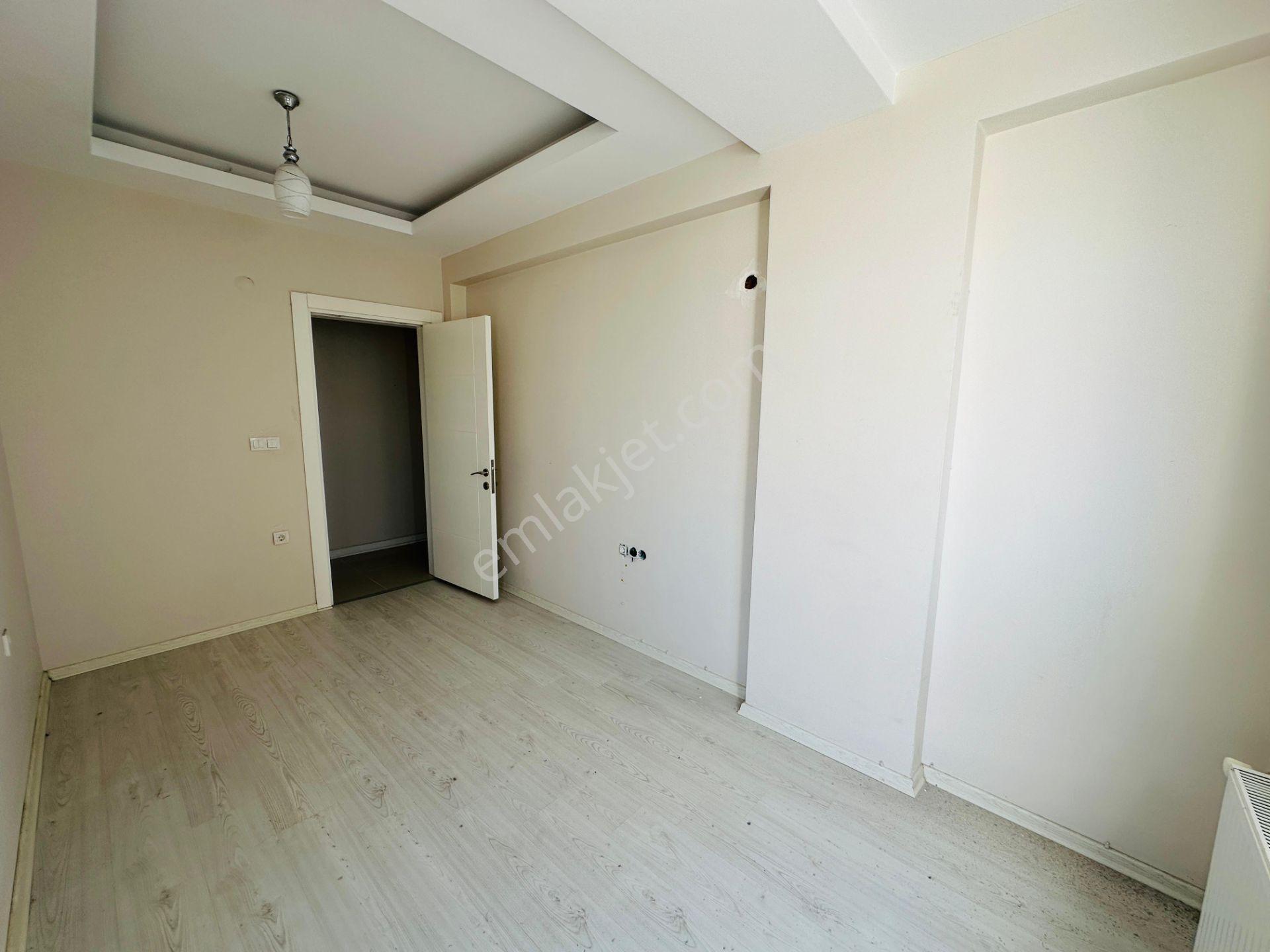 A Plus Gayrimenkulden Ferah Ve Geniş Cepheli Satılık 4+1 Daire​ - Görsel 22
