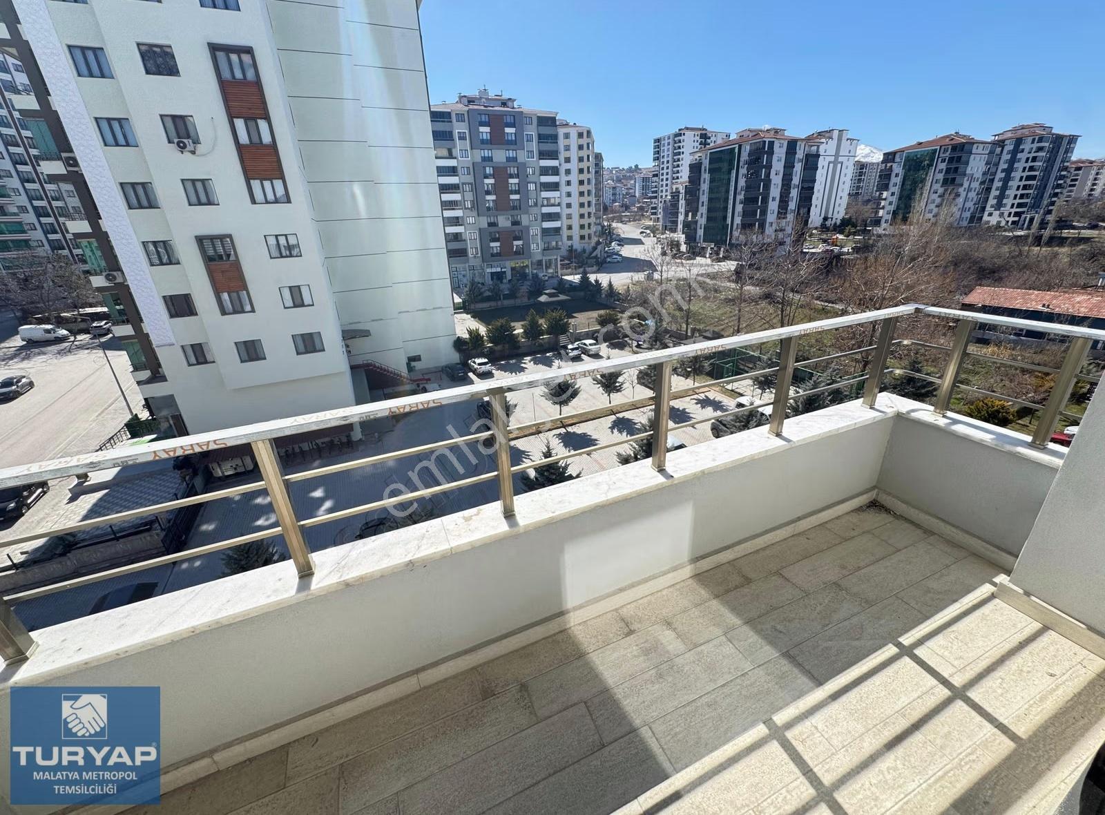 Turyap Metropol'den Tecde Güngör Caddesinde 4+1 Satılık Daire - Görsel 29