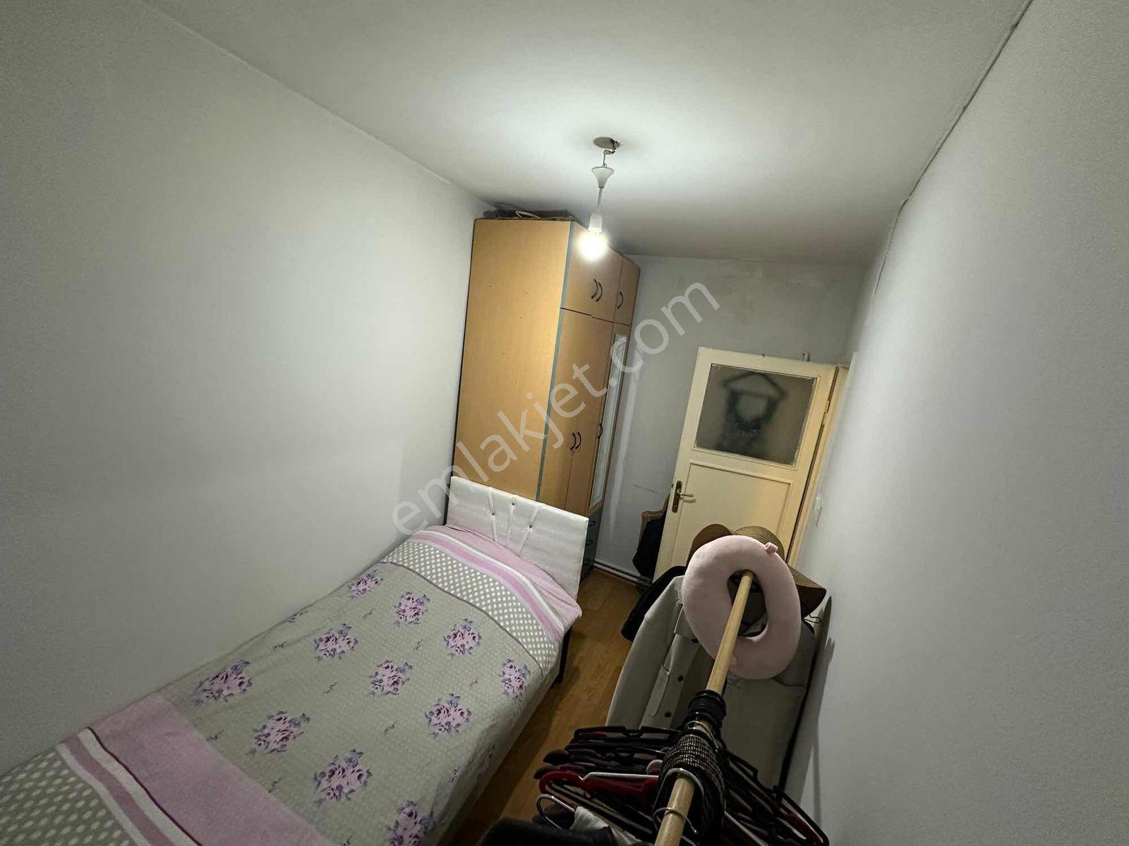 Zeynep Kamil Hastane Karşısı 2+1 Satılık Üsküdar - Görsel 3