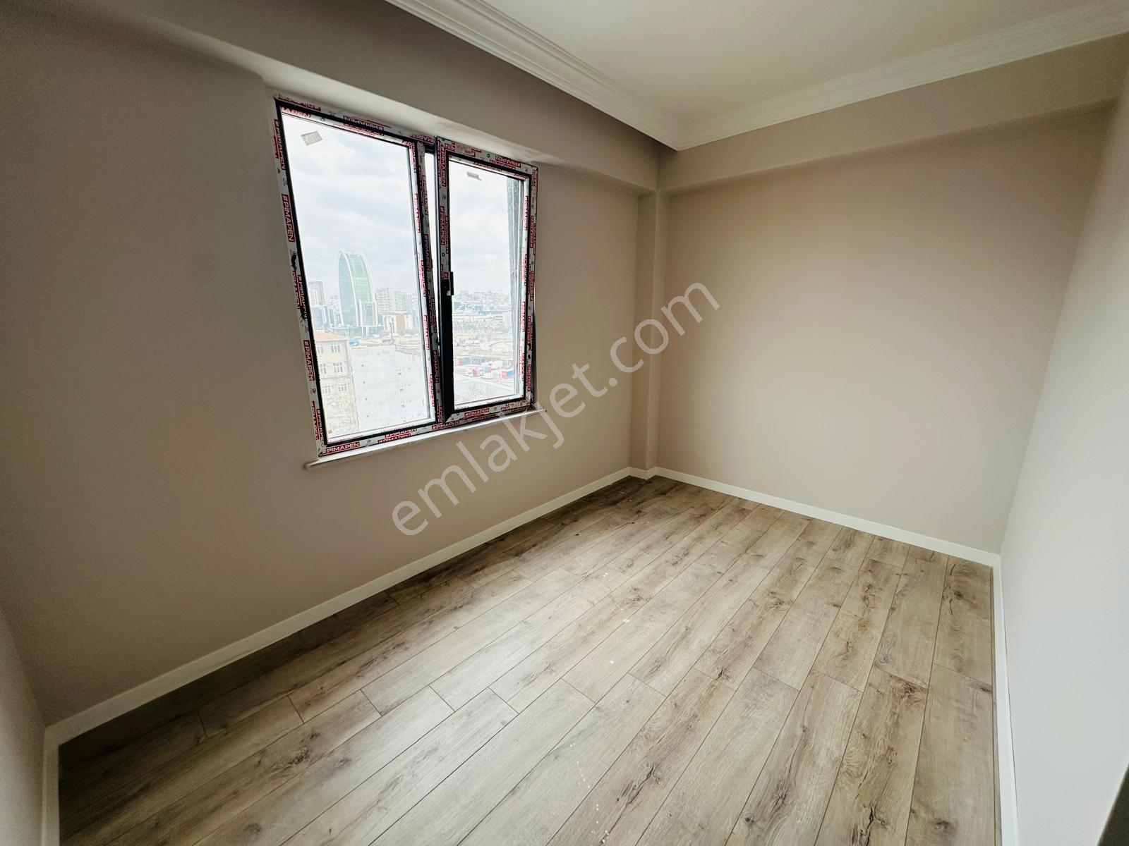 Has Seba'da İnönü'de 1+1 70m2 Site İçinde Otoparklı Fırsat 9.kat - Görsel 11