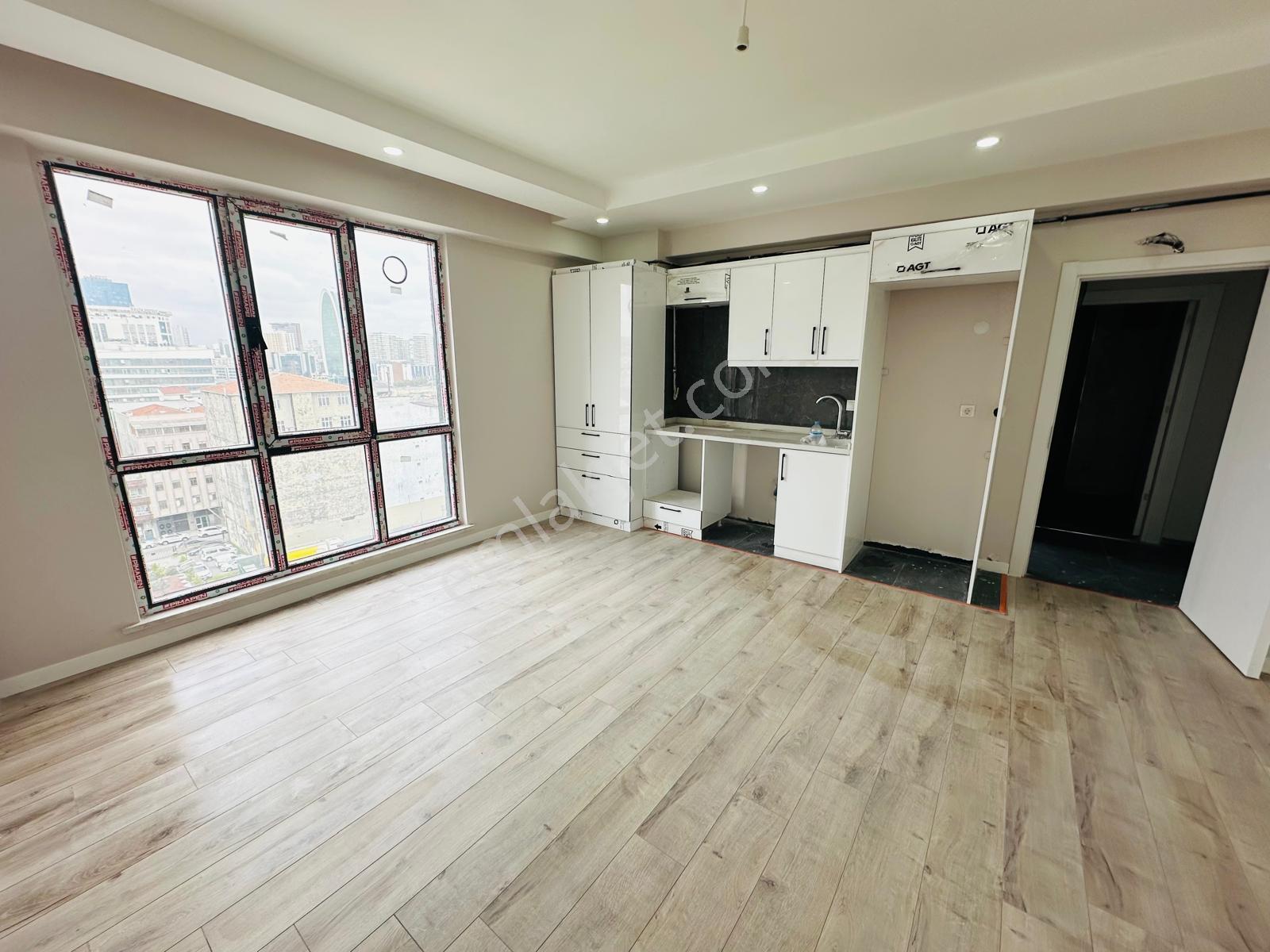 Has Seba'da İnönü'de 1+1 70m2 Site İçinde Otoparklı Fırsat 9.kat - Görsel 9