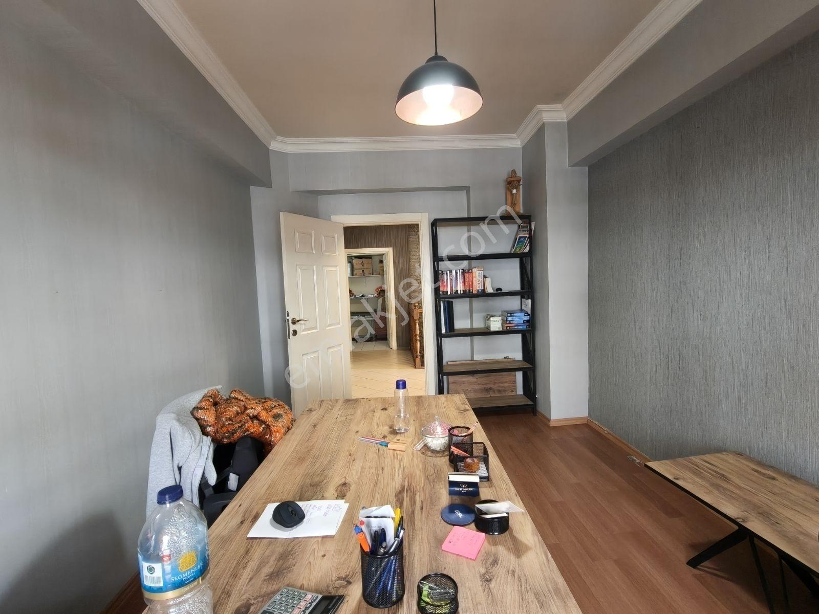 Emaks'tan/cevizliderenin En Güzel Sokağında/bakımlı/geniş/3+1 - Görsel 23