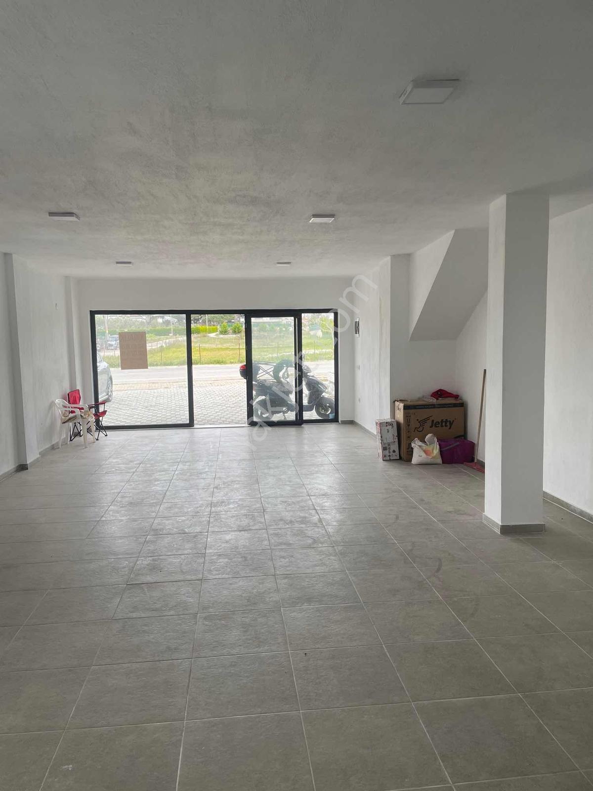 Mordoğan Emlaktan Caddeye Sıfır, Sıfır Kiralık İşyeri - Görsel 12