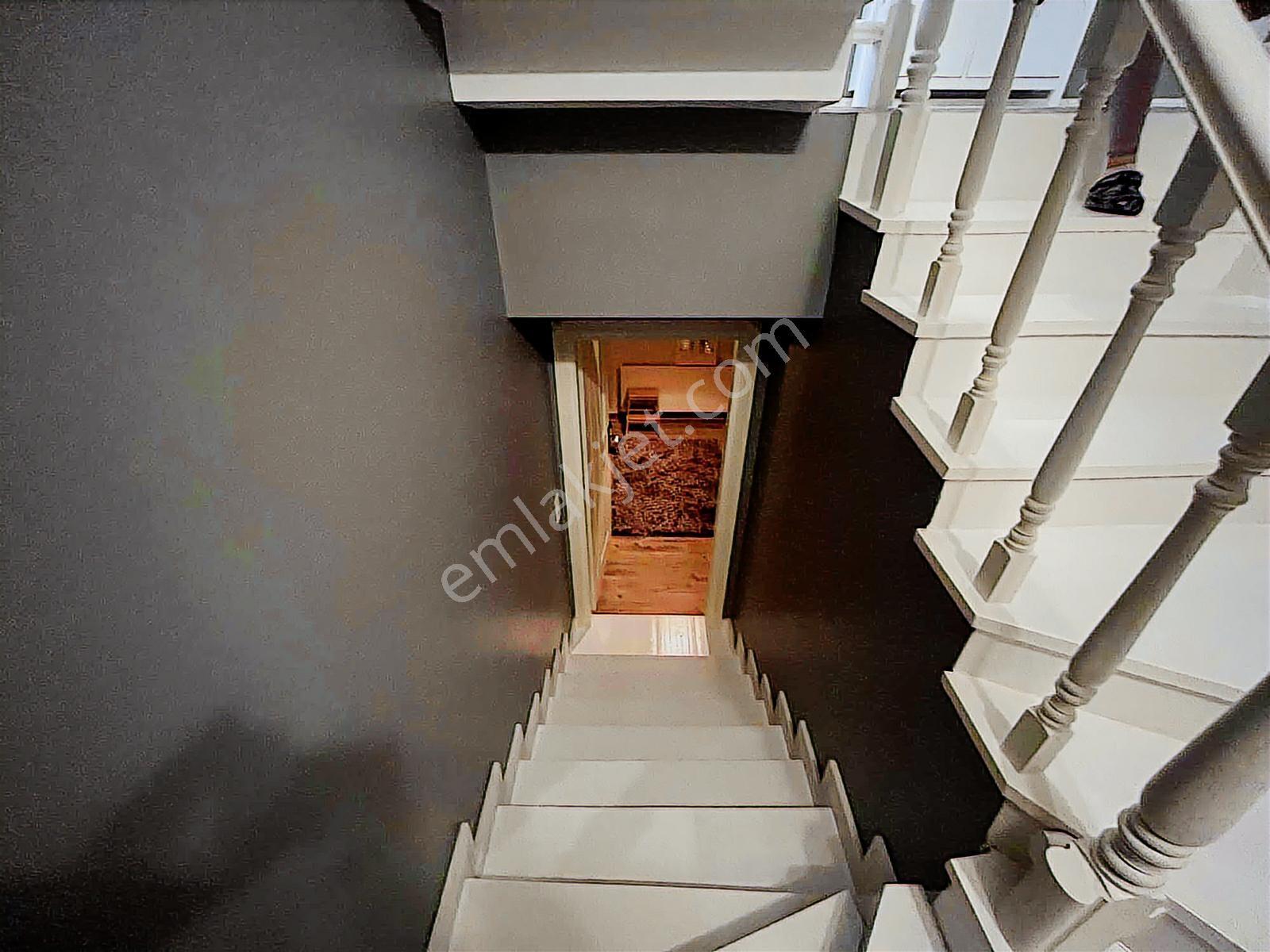 Remax Anka'dan Balibeyde Baştan Aşağı Yenilenmiş Villa - Görsel 9