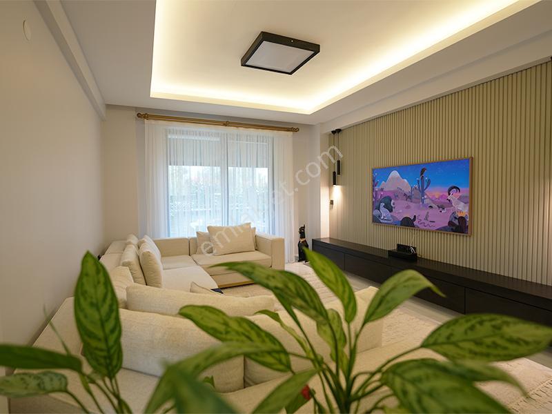 C21 Cius; Umurbey'de Bahçeli Dubleks Villa - Görsel 10