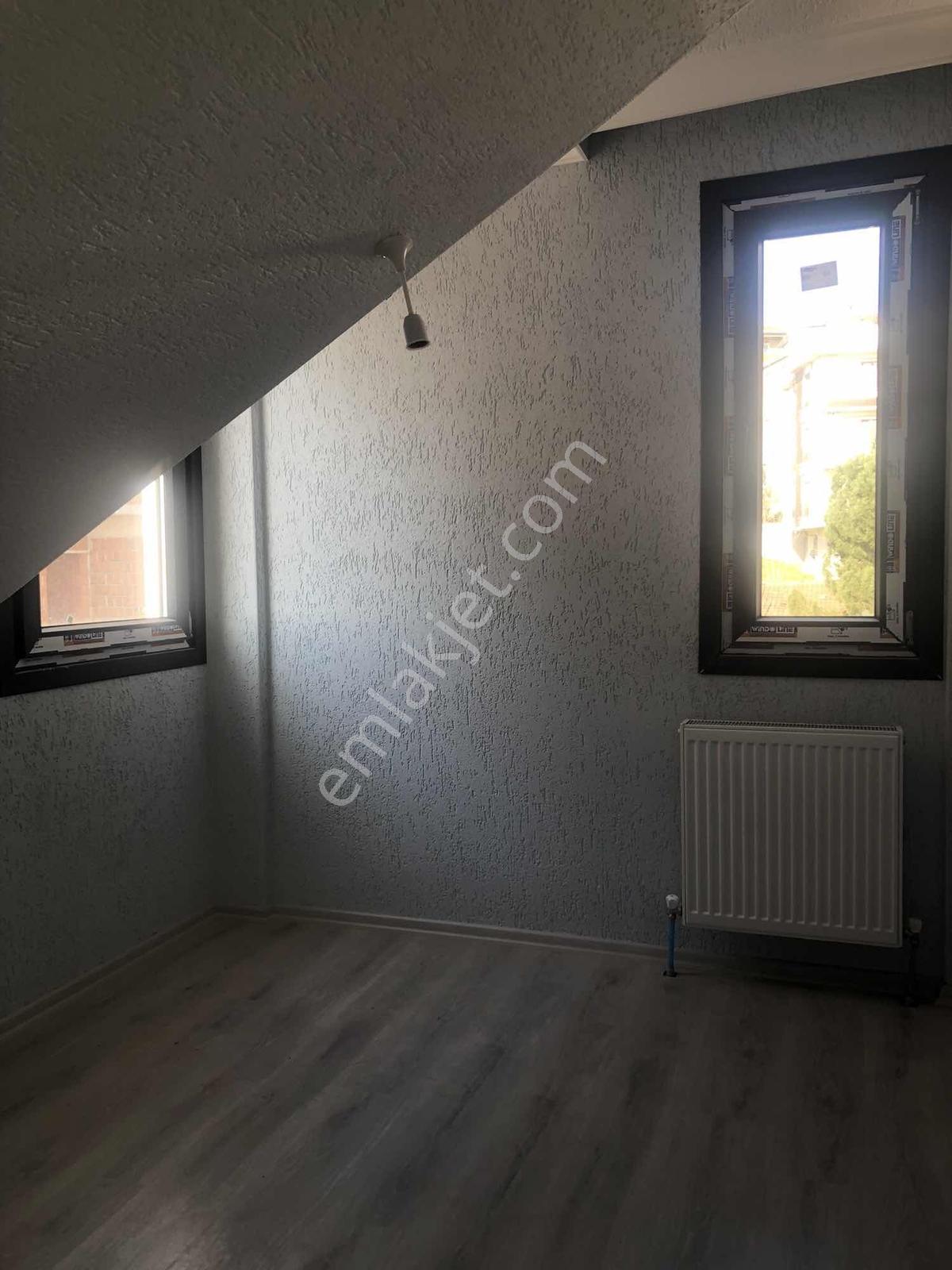 Kılıç Gayrimenkul'den Cumhuriyet Mh'de Dubleks Kiralık Daire - Görsel 12