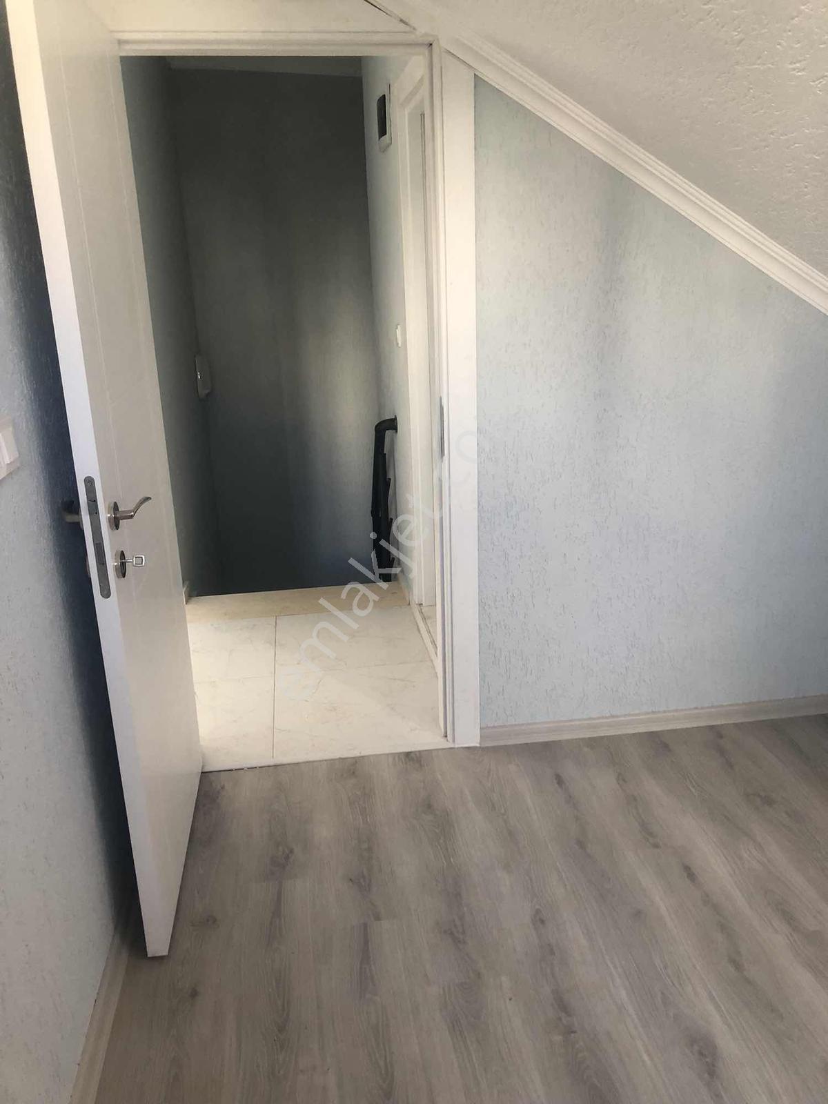 Kılıç Gayrimenkul'den Cumhuriyet Mh'de Dubleks Kiralık Daire - Görsel 11