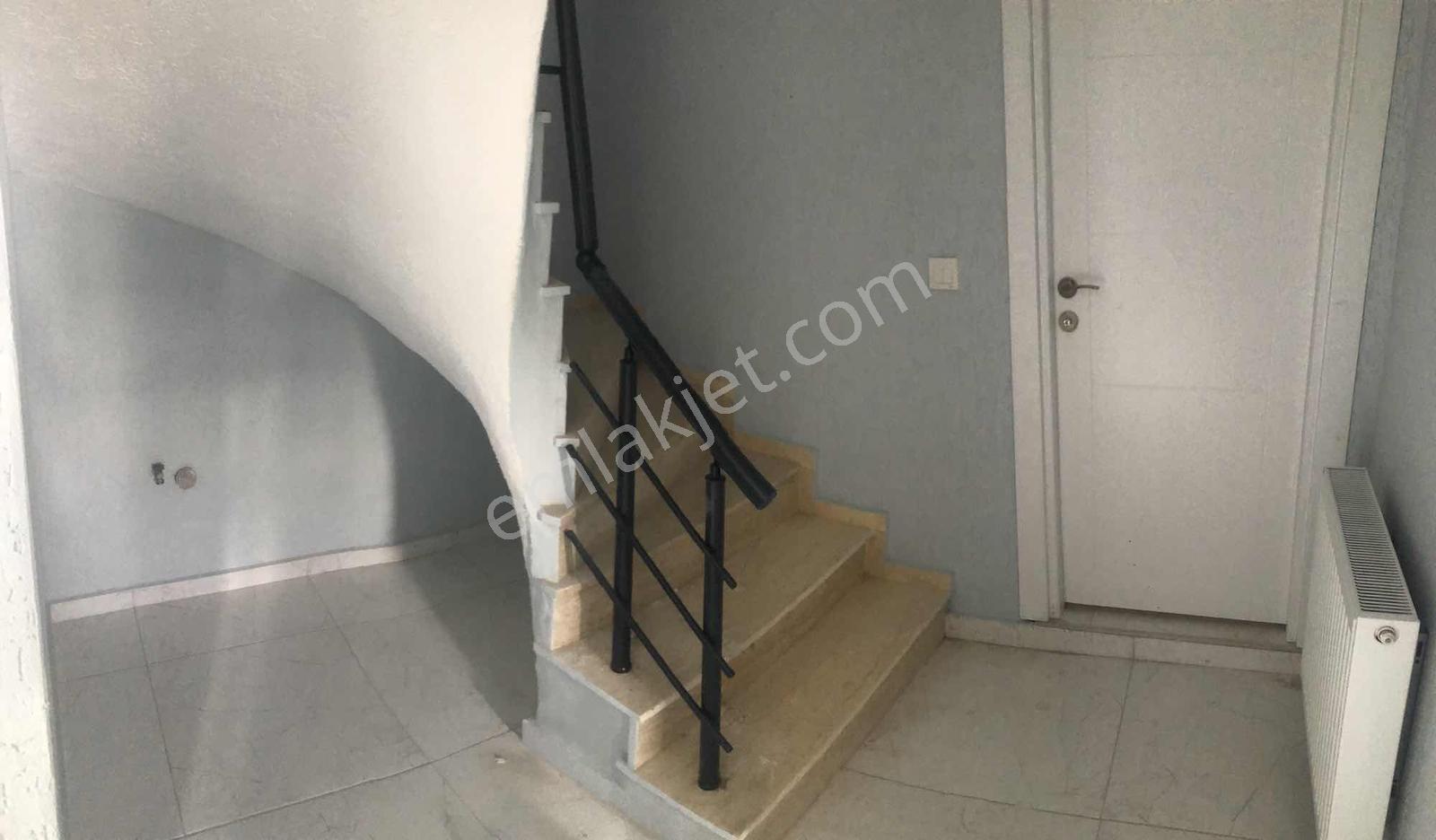 Kılıç Gayrimenkul'den Cumhuriyet Mh'de Dubleks Kiralık Daire - Görsel 17