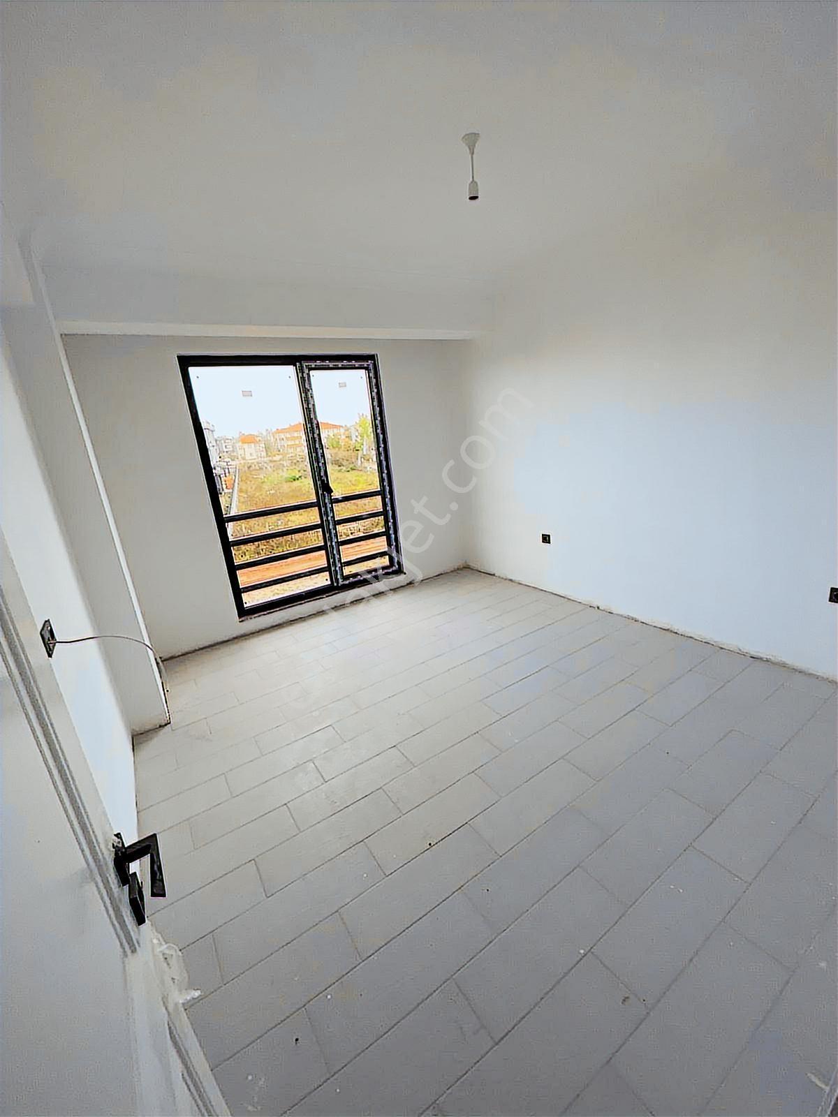 **fırsat**sıfır 2+1 Daire Havuzlu Sitede Geniş M² Modern Mimari - Görsel 9
