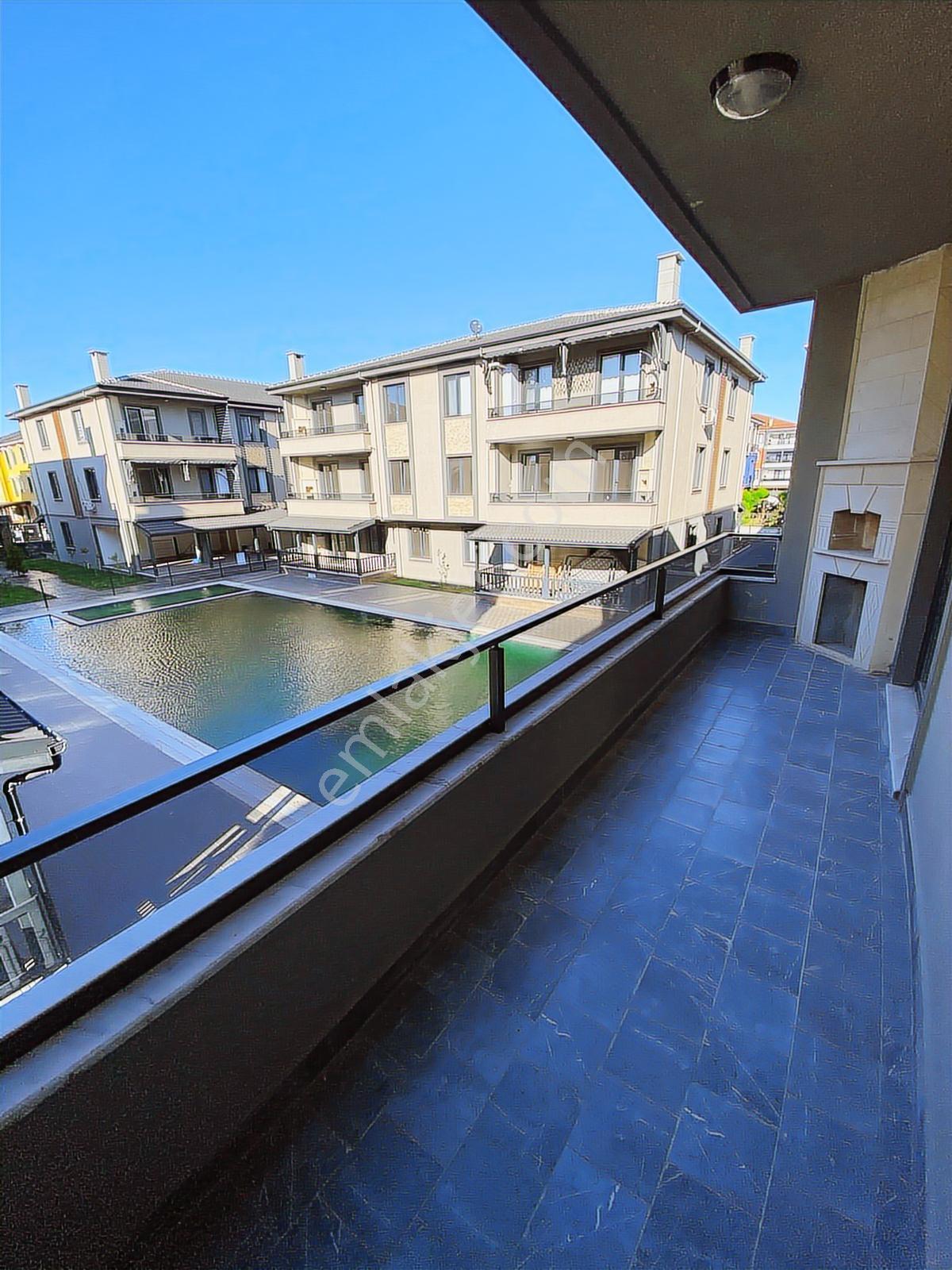 **fırsat**sahile 250m Lüks Site İçi 2+1 Havuzlu Sıfır Daire - Görsel 21