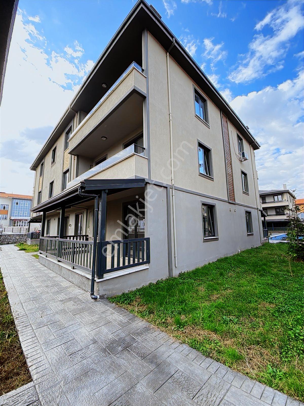 **fırsat**sahile 250m Lüks Site İçi 2+1 Havuzlu Sıfır Daire - Görsel 11