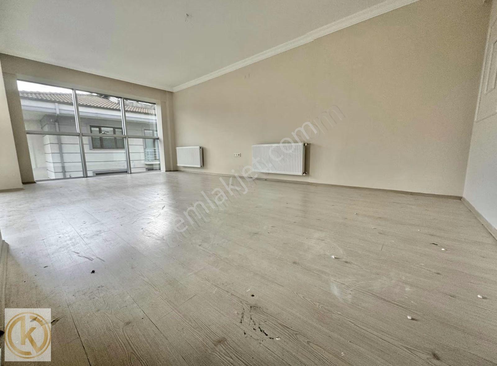 Kaymak Emlak- Kuzey Terminal Civarı 4+1 175m2 Özel Garajlı Daire - Görsel 18