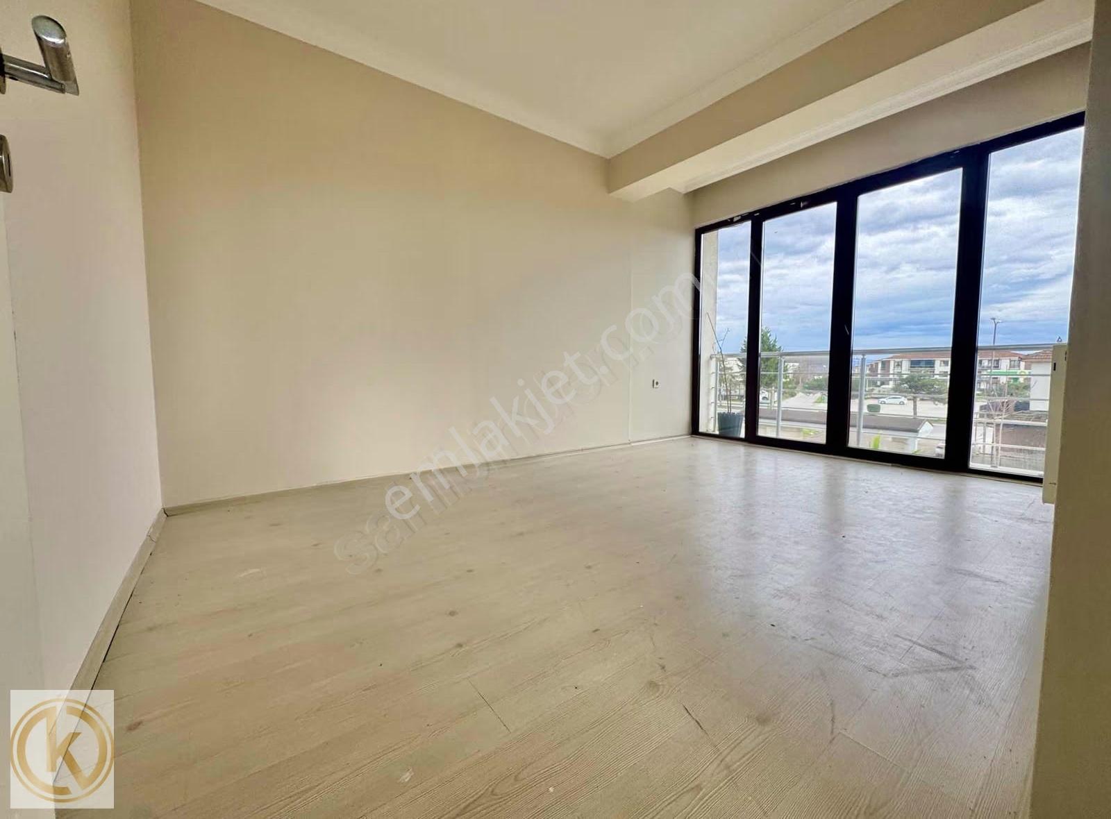 Kaymak Emlak- Kuzey Terminal Civarı 4+1 175m2 Özel Garajlı Daire - Görsel 26