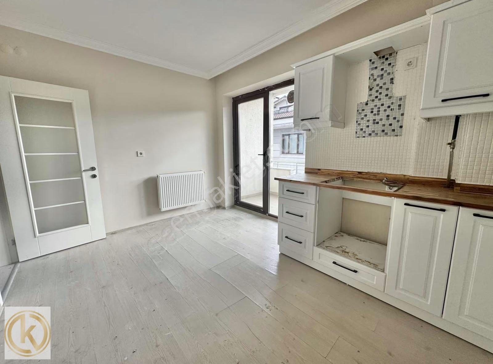 Kaymak Emlak- Kuzey Terminal Civarı 4+1 175m2 Özel Garajlı Daire - Görsel 13