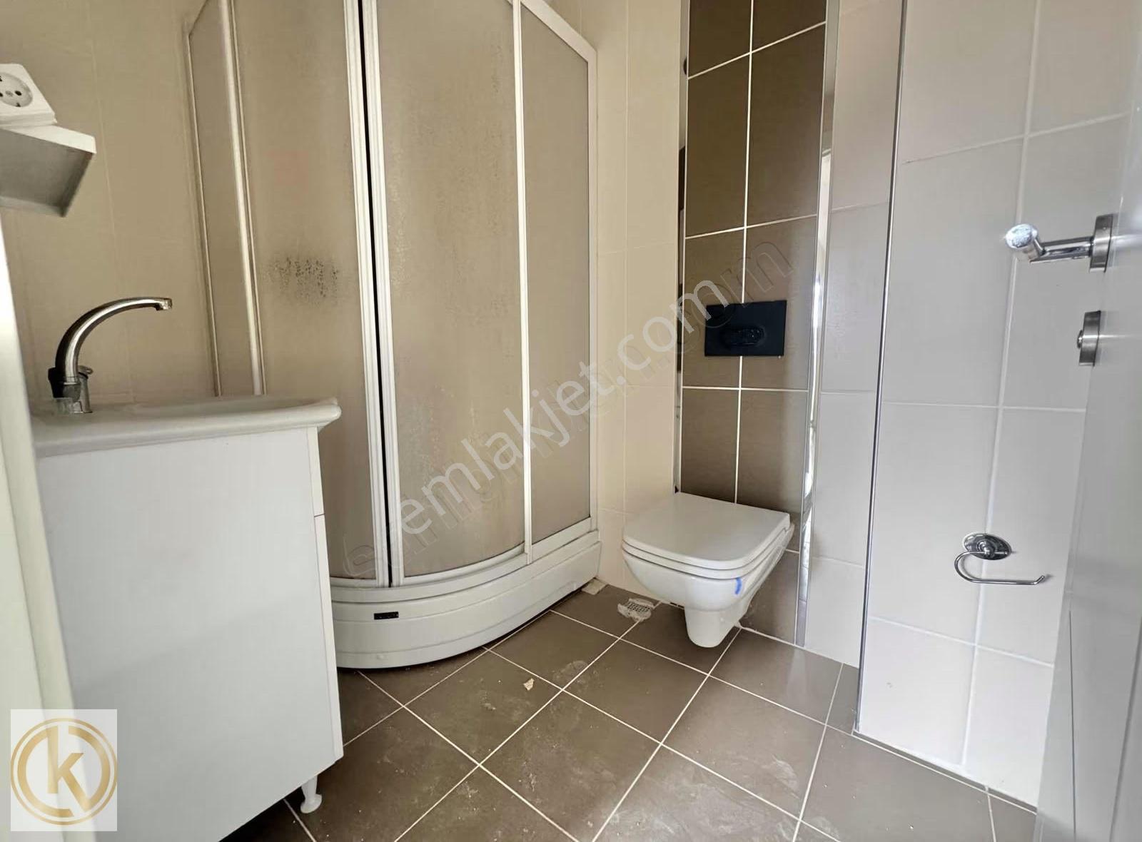Kaymak Emlak- Kuzey Terminal Civarı 4+1 175m2 Özel Garajlı Daire - Görsel 32