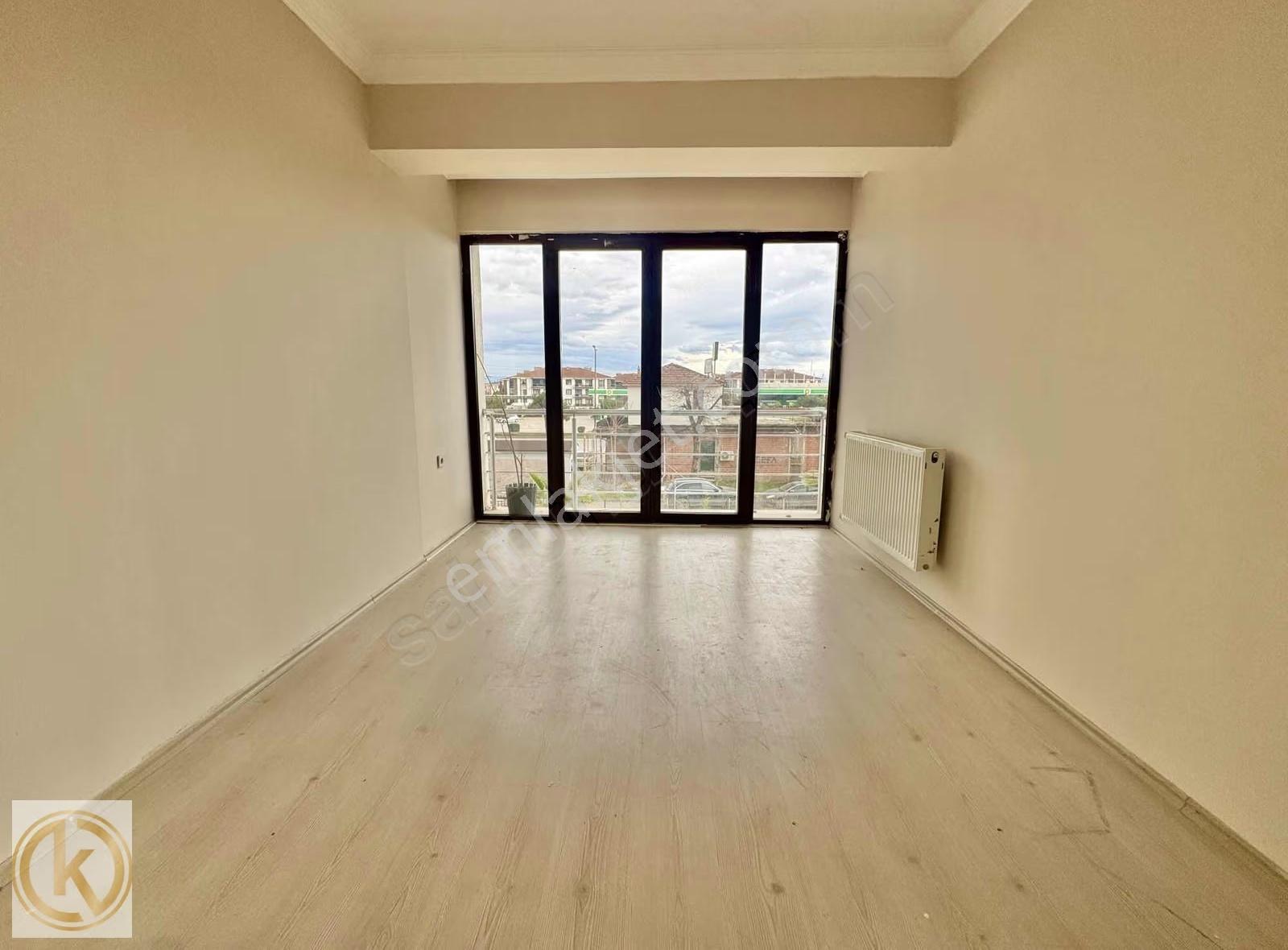 Kaymak Emlak- Kuzey Terminal Civarı 4+1 175m2 Özel Garajlı Daire - Görsel 19