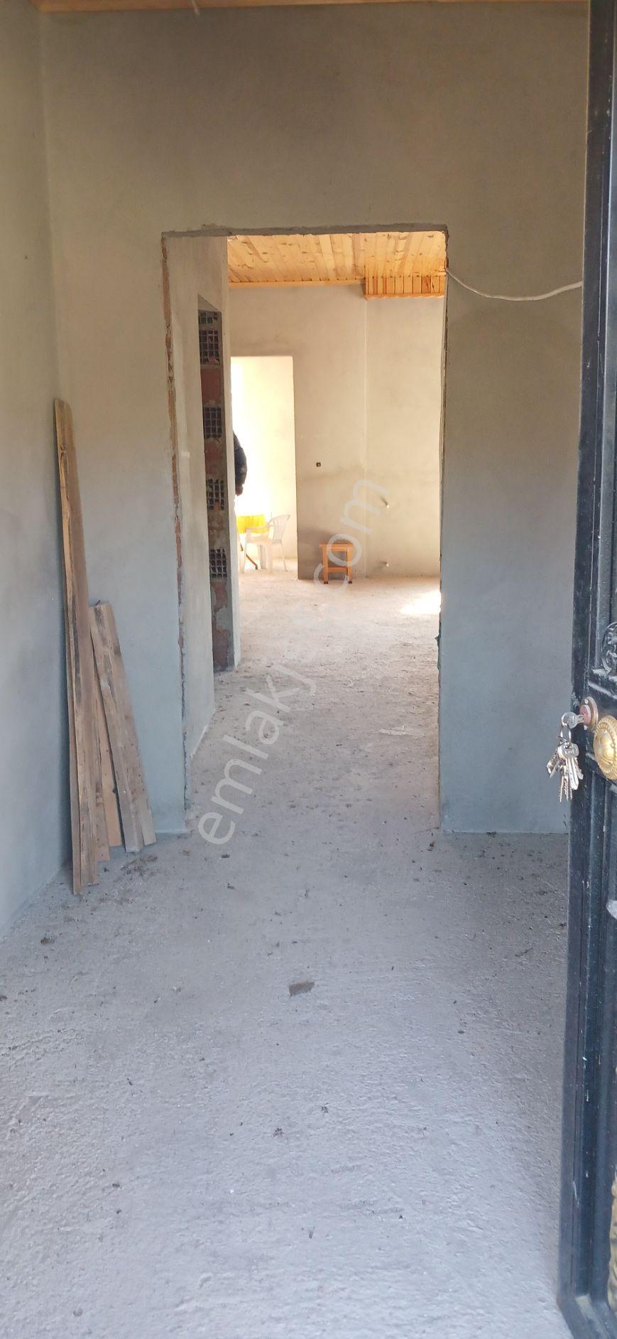 Eyüplü Mahallesi'nde 3 Katlı Ev İle Satılık Fındık Bahçesi - Görsel 26