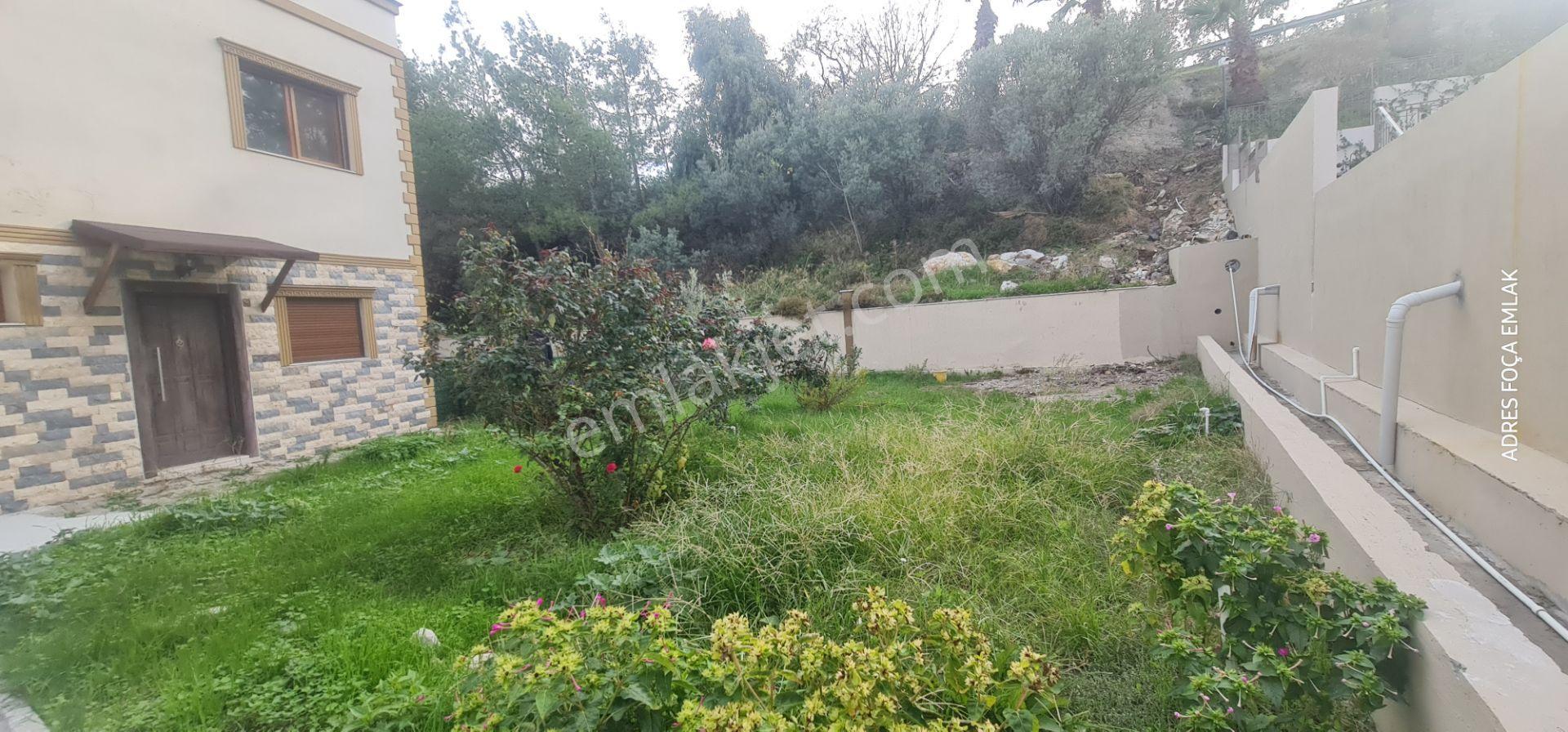 Yenifoça Burunucunda Deniz Manzaralı Müstakil Trıbleks Villa - Görsel 3