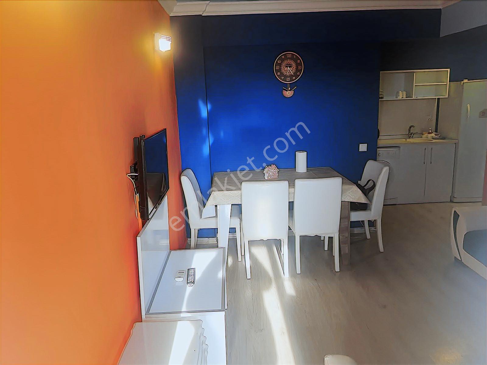 Marina Bölgesinde Eşyalı Kiralık 1+1 Daire - Görsel 14
