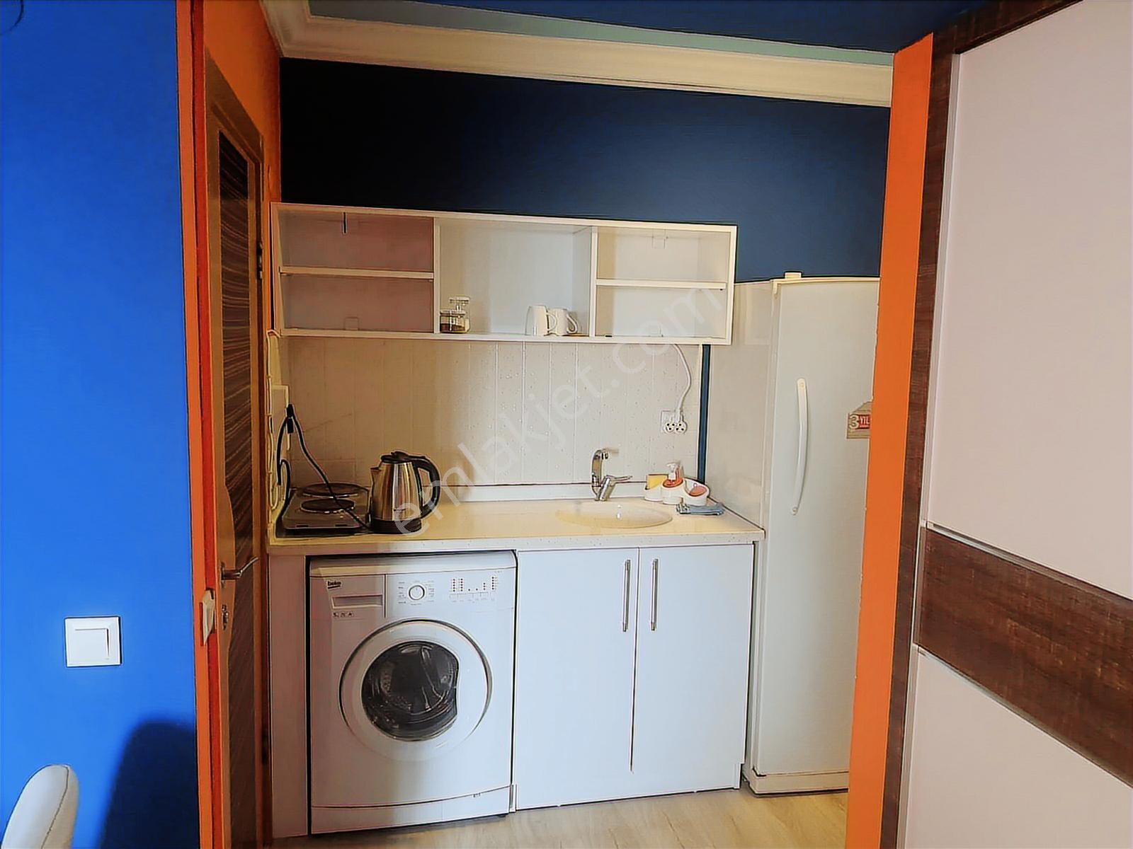 Marina Bölgesinde Eşyalı Kiralık 1+1 Daire - Görsel 4