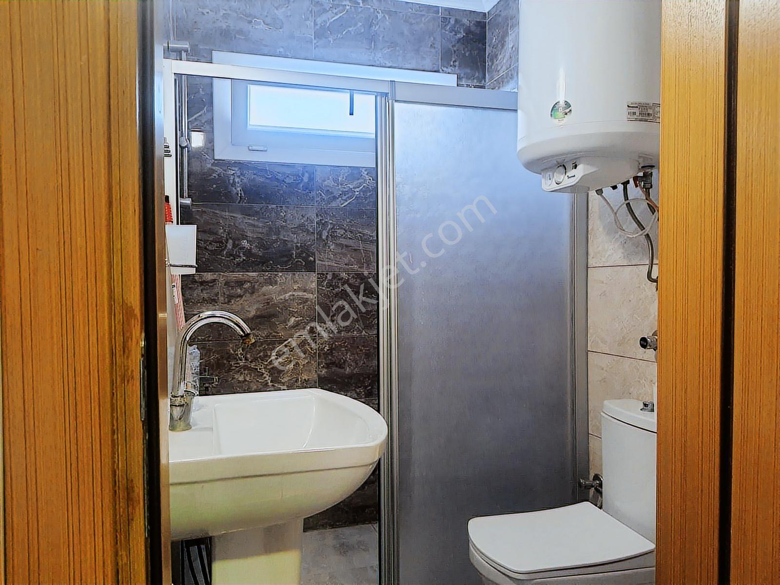 Marina Bölgesinde Eşyalı Kiralık 1+1 Daire - Görsel 5