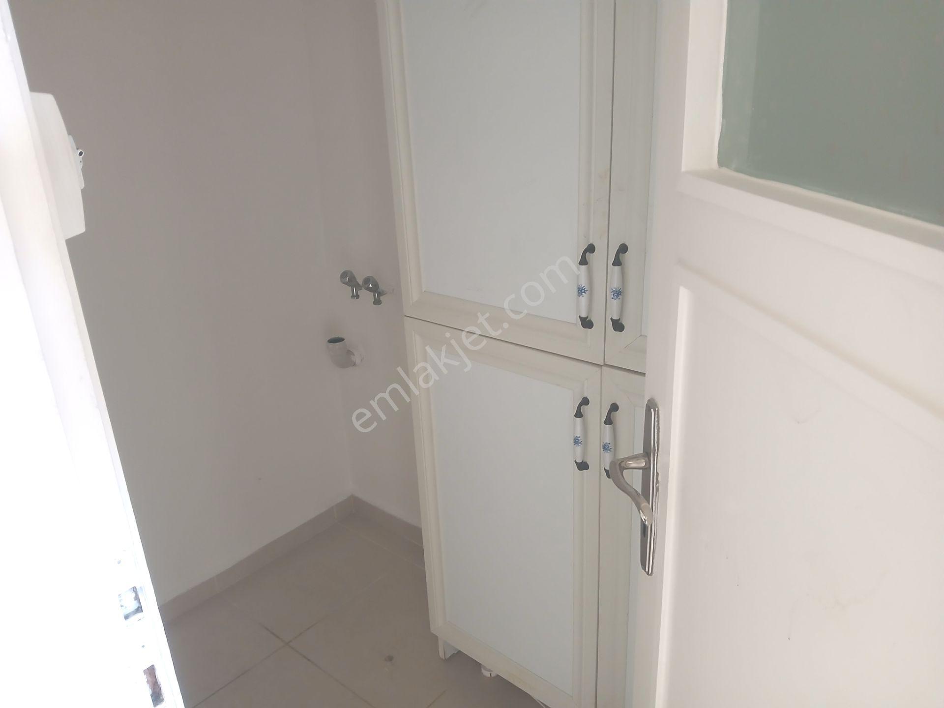 Meydan Mahallesinde Sahil Evlerde Deniz Manzaralı Doğalgazlı Lüks Yapılı Kiralık Daire - Görsel 11