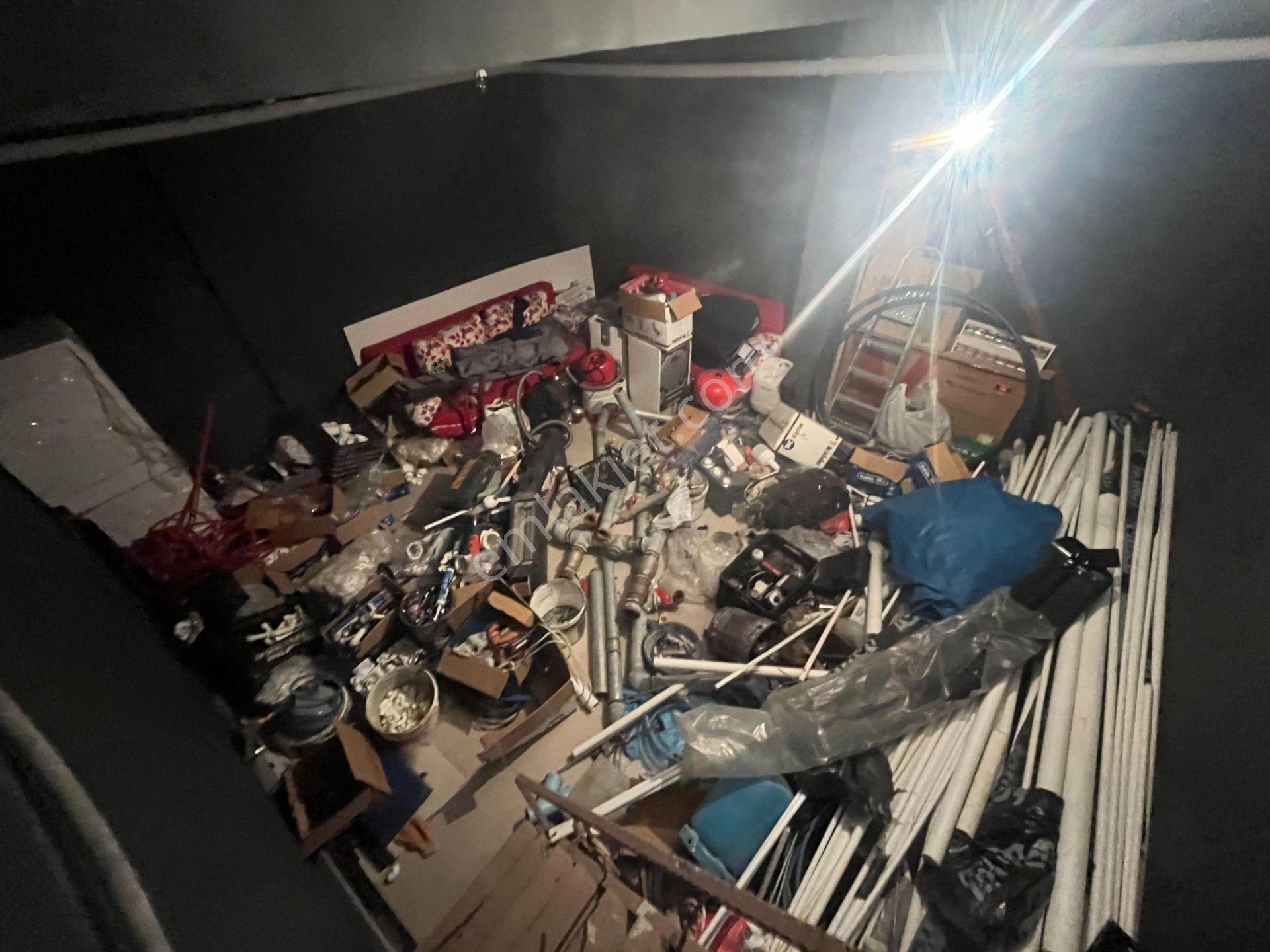 Elvan Mah. 1544 Caddesi Üzerinde 30 M2 Giriş 35 M2 Depolu Satılık Dükkan - Görsel 18
